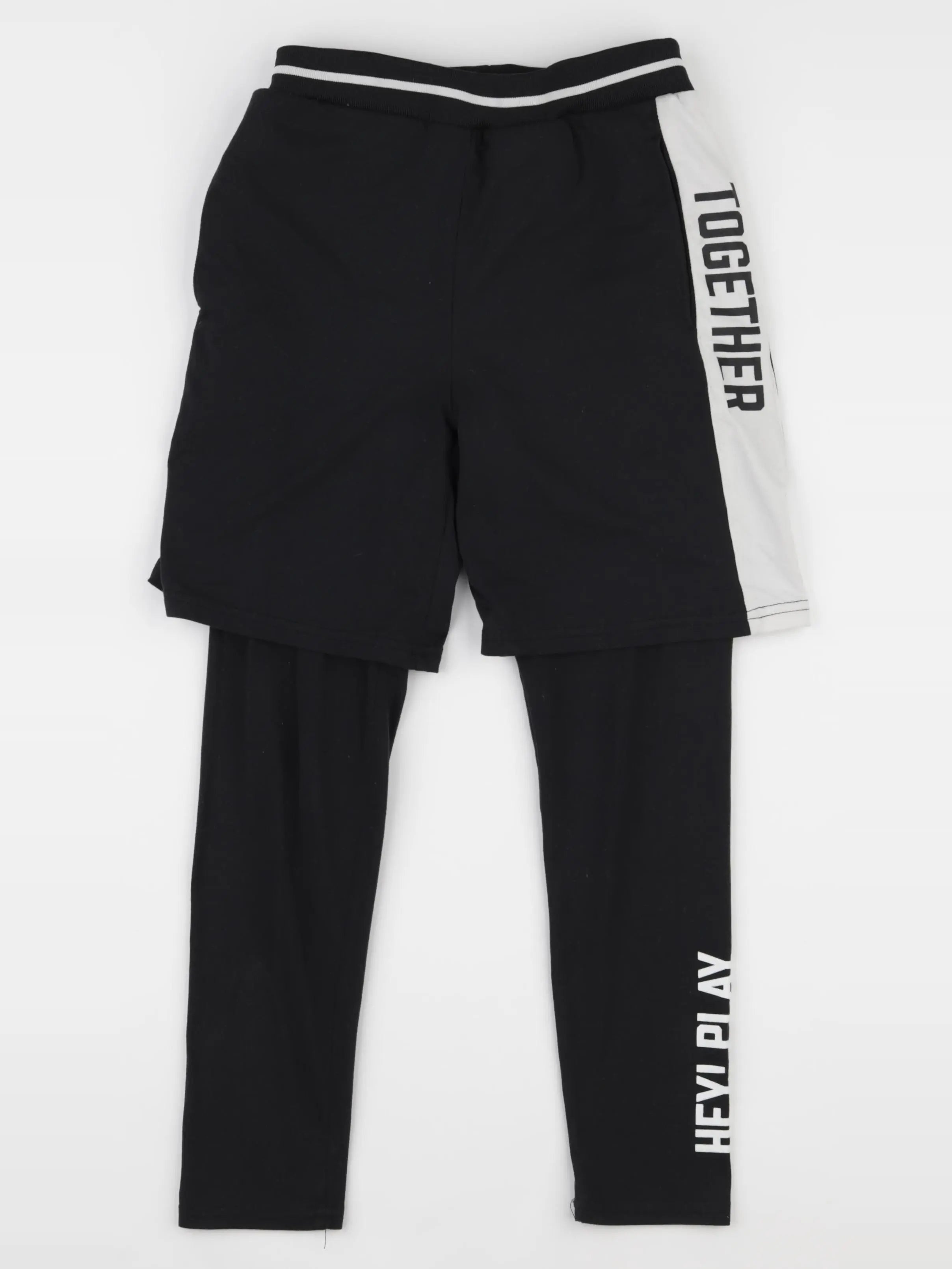 Vertbaudet - short noir - 9 ans