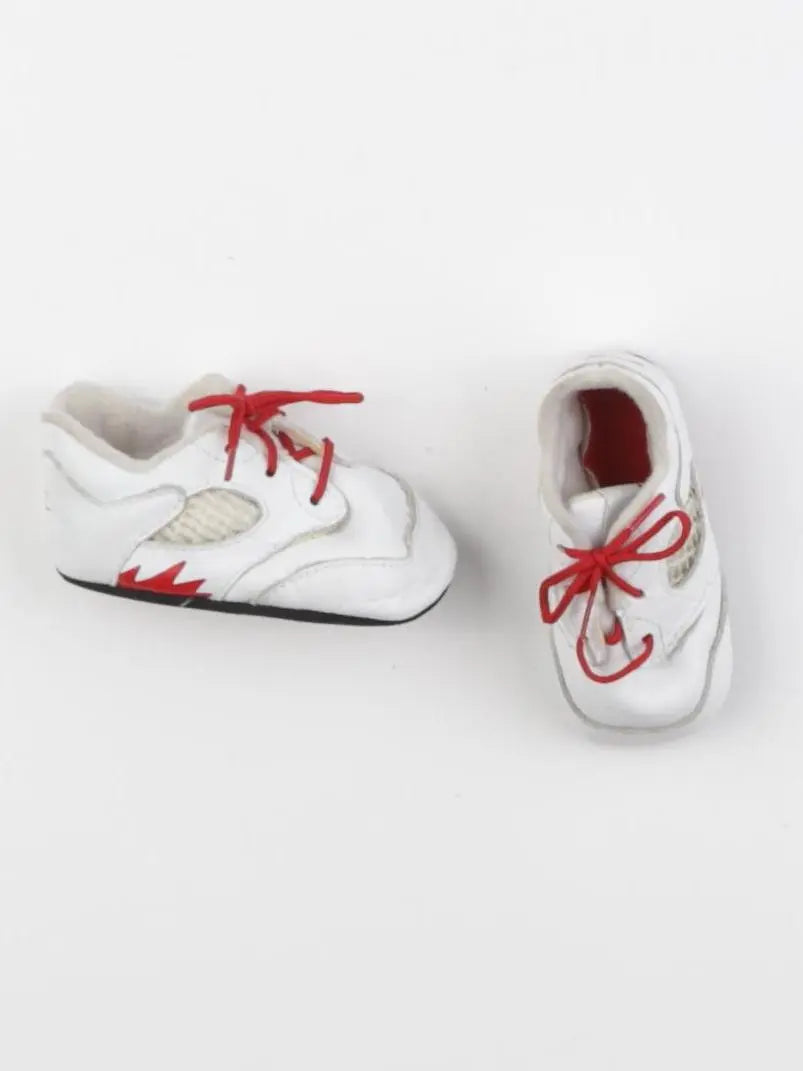 Nike - chaussons blanc - pointure 16/17