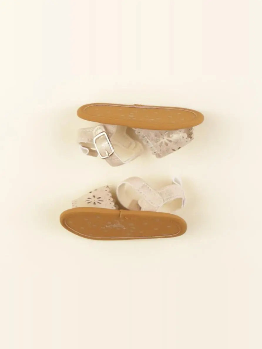 Tape à l'oeil - chaussons bronze - pointure 18/19