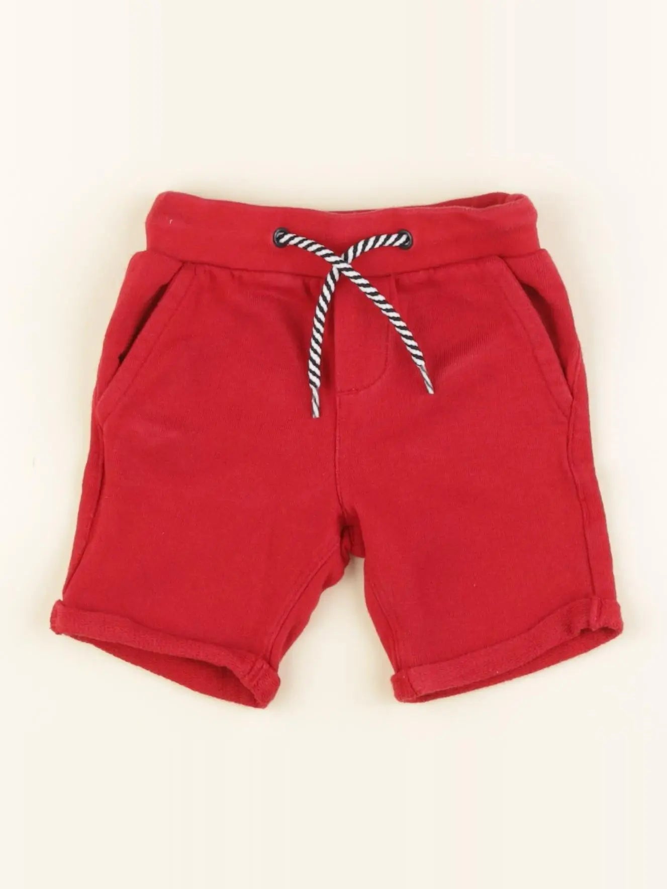 IKKS - short rouge - 12 mois