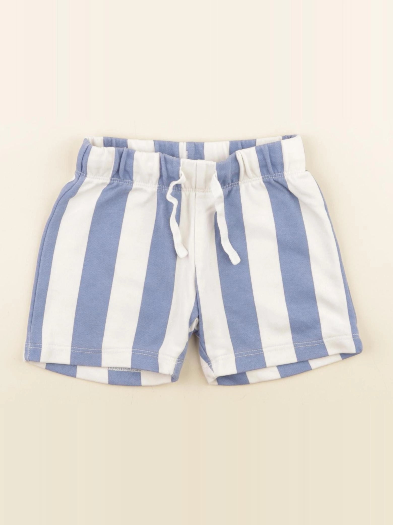 H&M - short bleu - 18/24 mois
