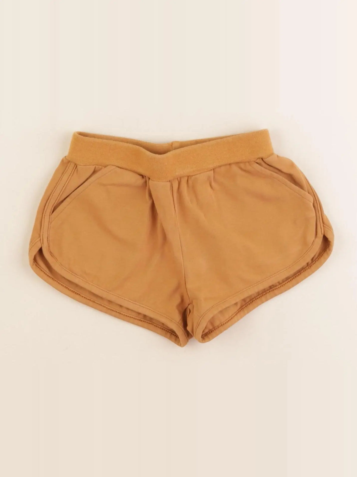 Wynken - short marron - 1 an