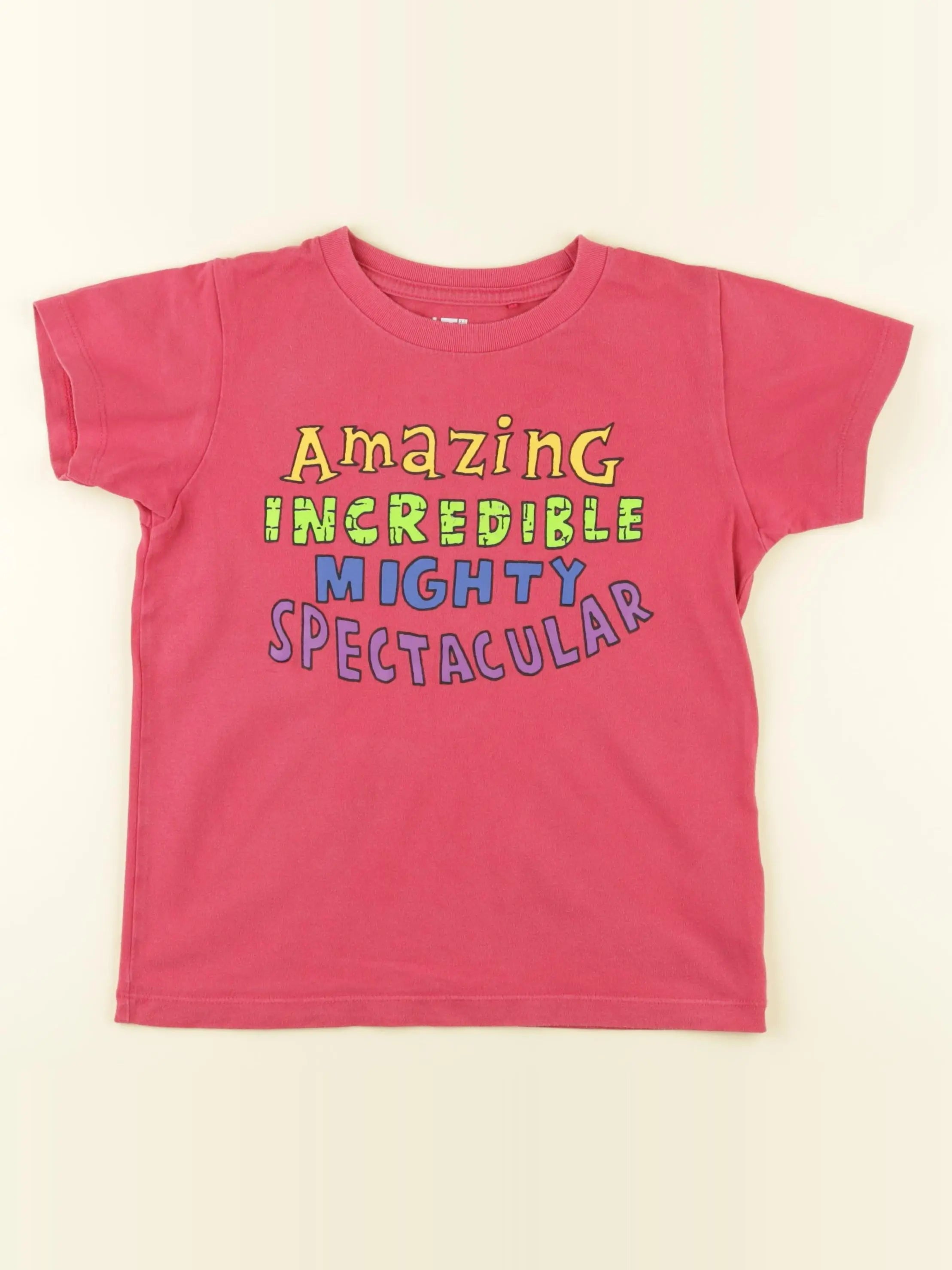 Uniqlo - tee-shirt rose - 5/6 ans