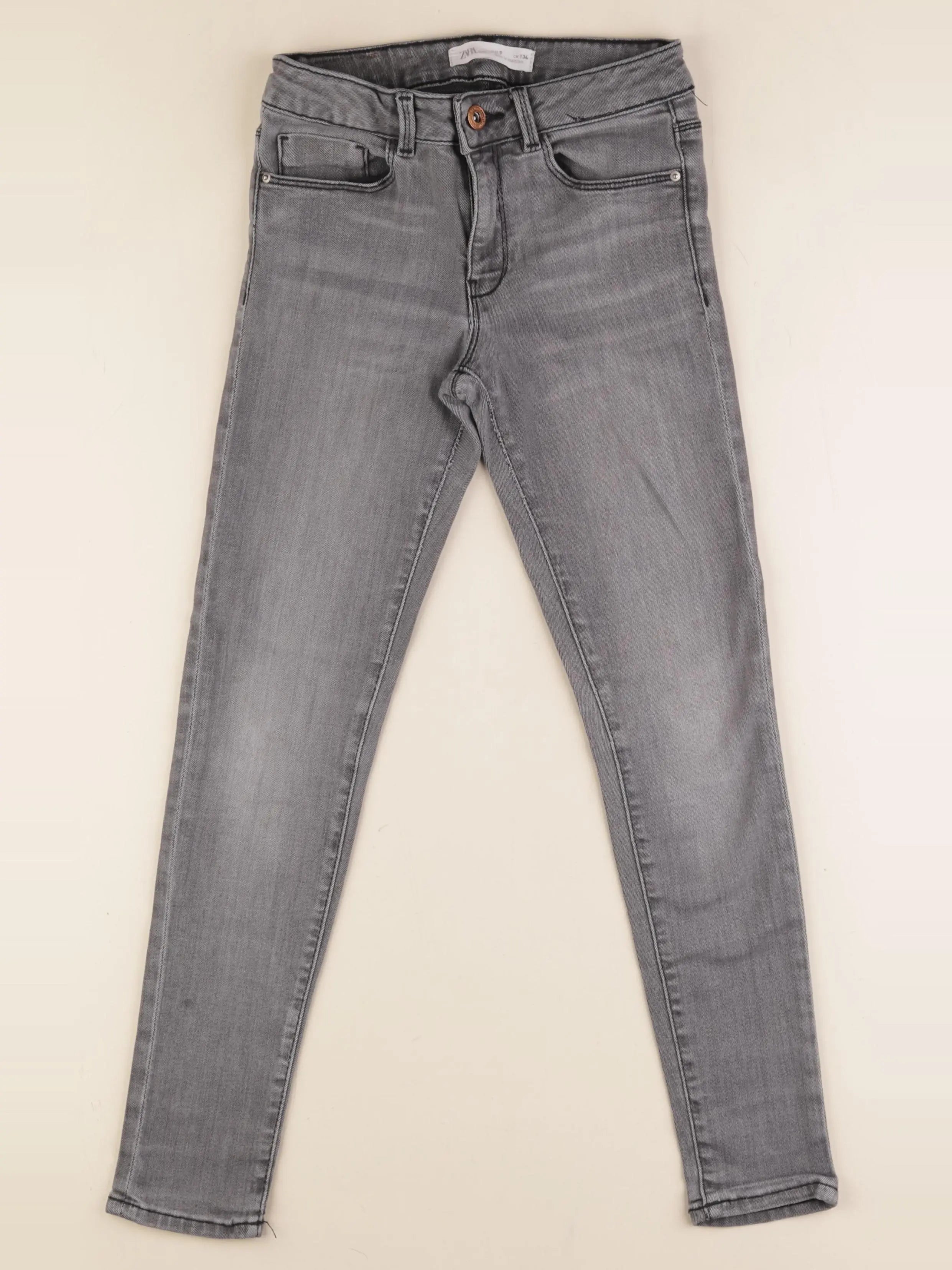 Zara - jean gris - 9 ans