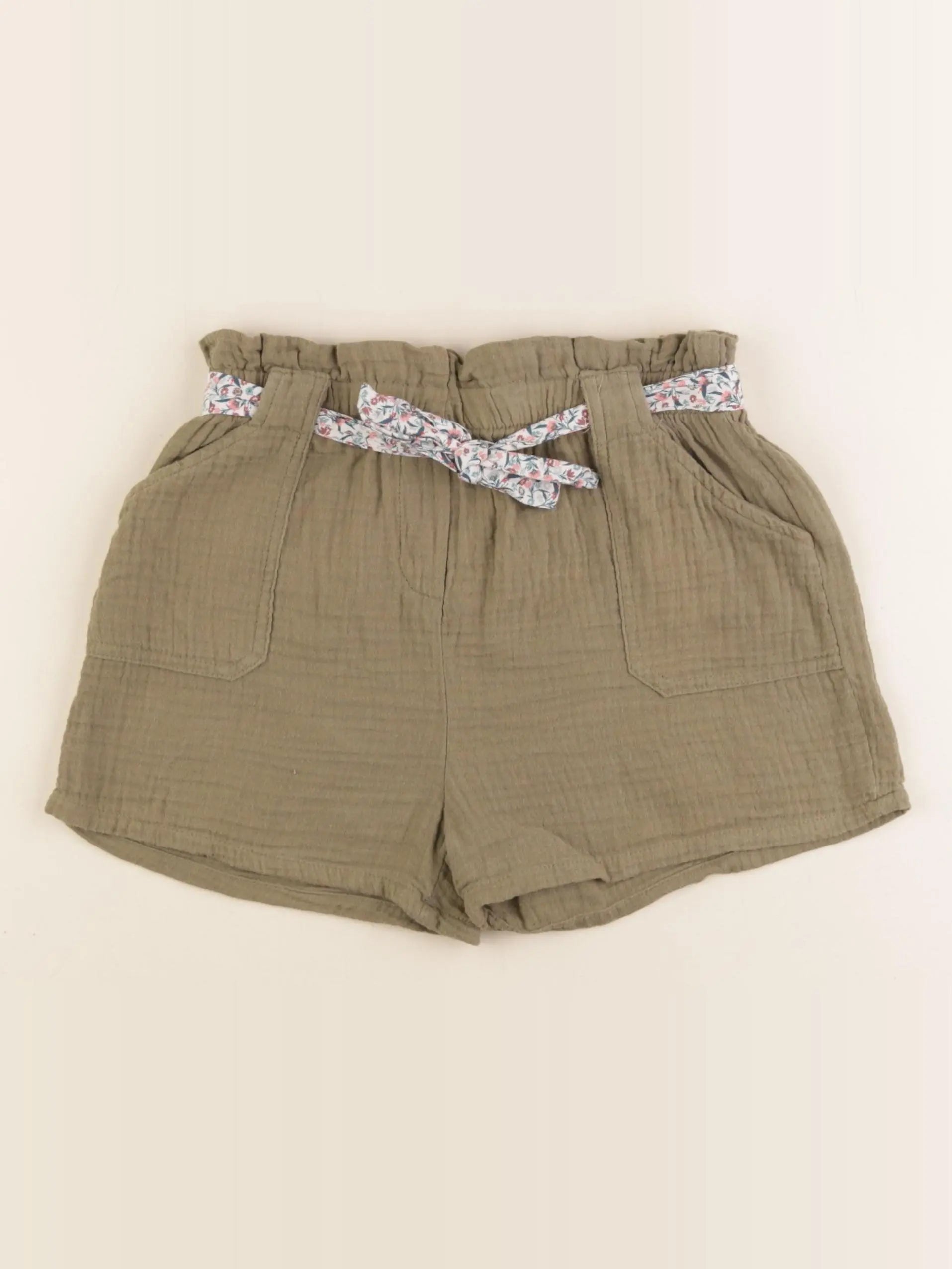 Vertbaudet - short vert - 9 ans