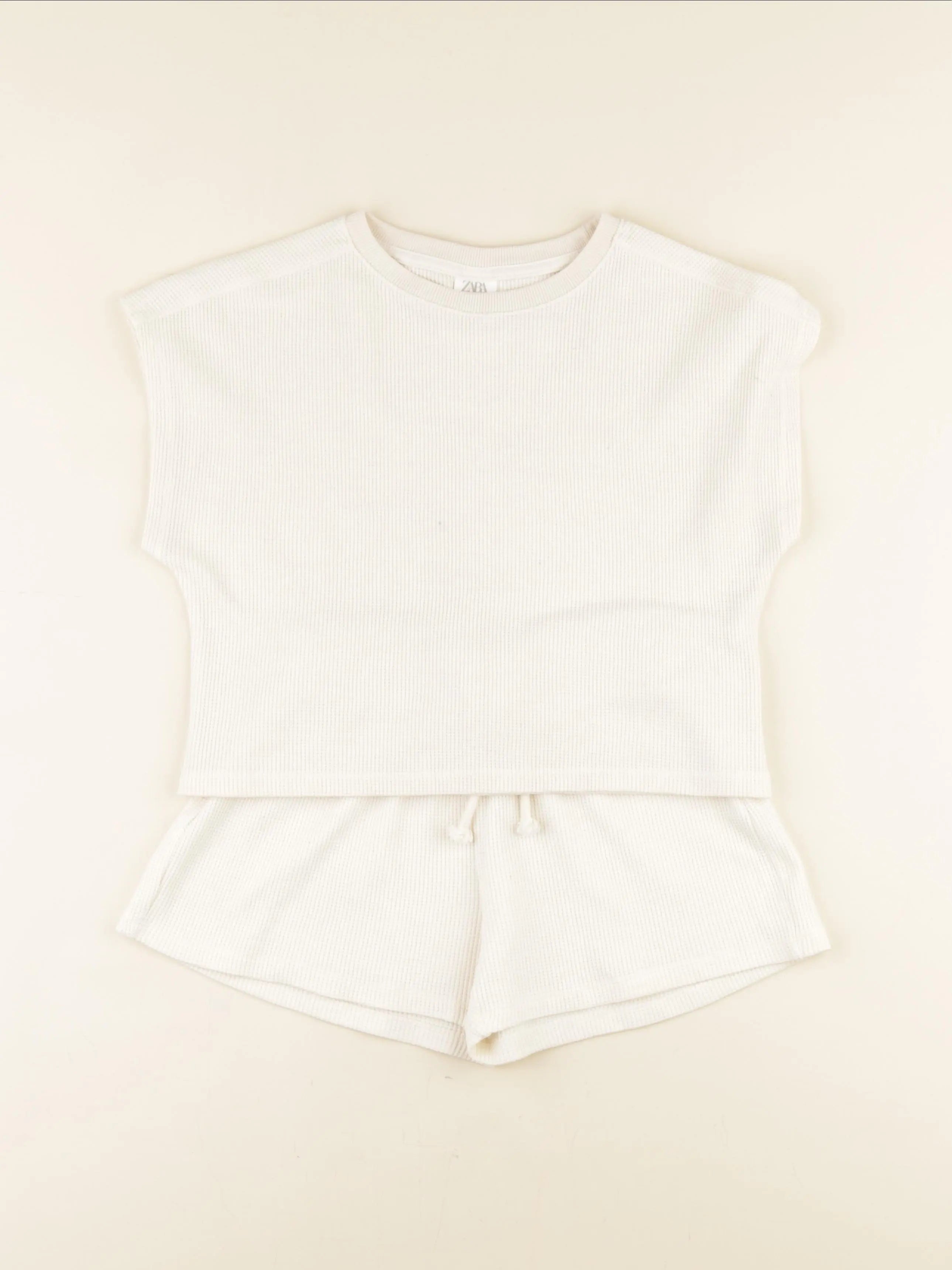 Zara - ensemble beige - 9 ans