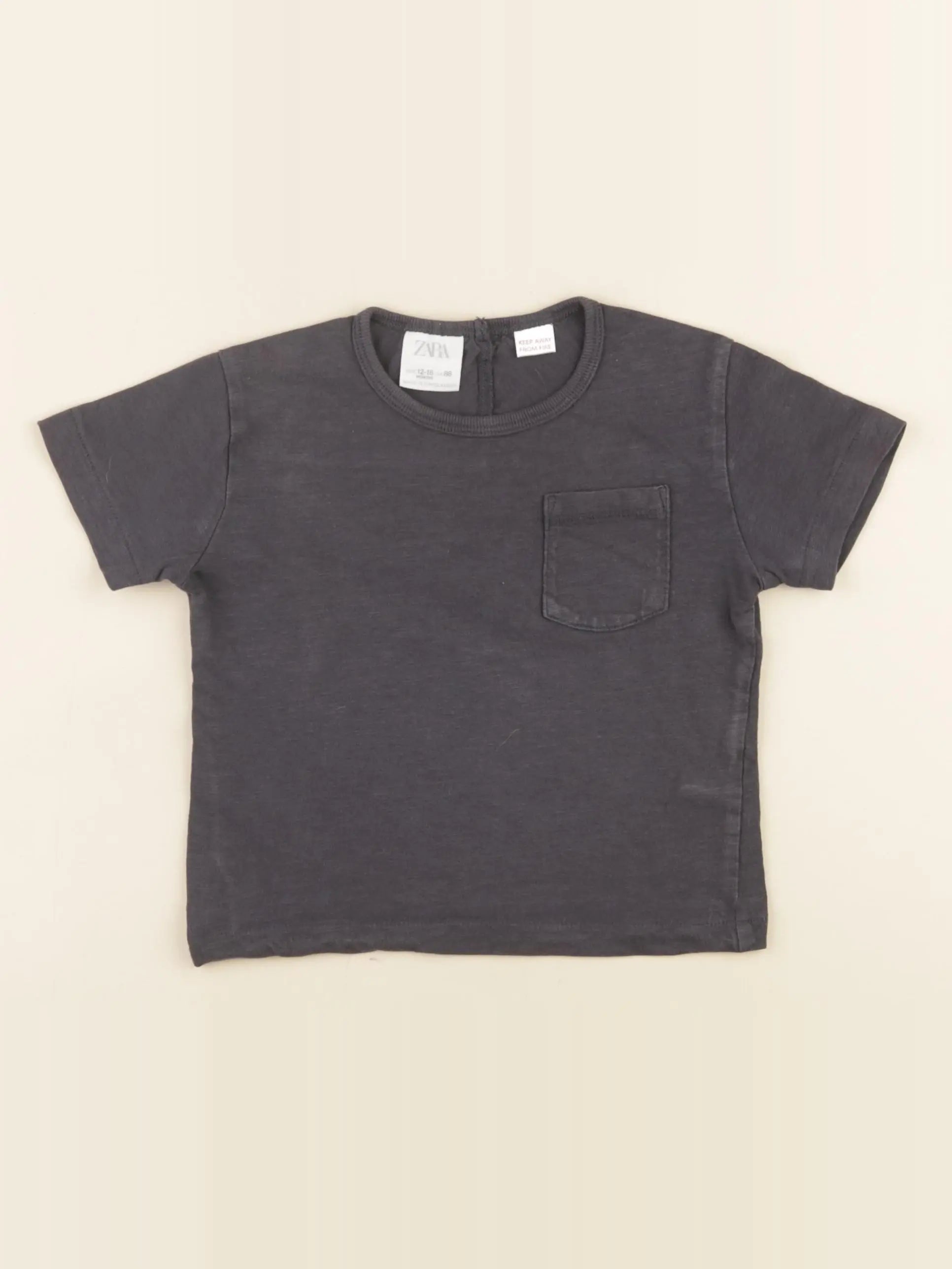 Zara - tee-shirt noir - 12/18 mois
