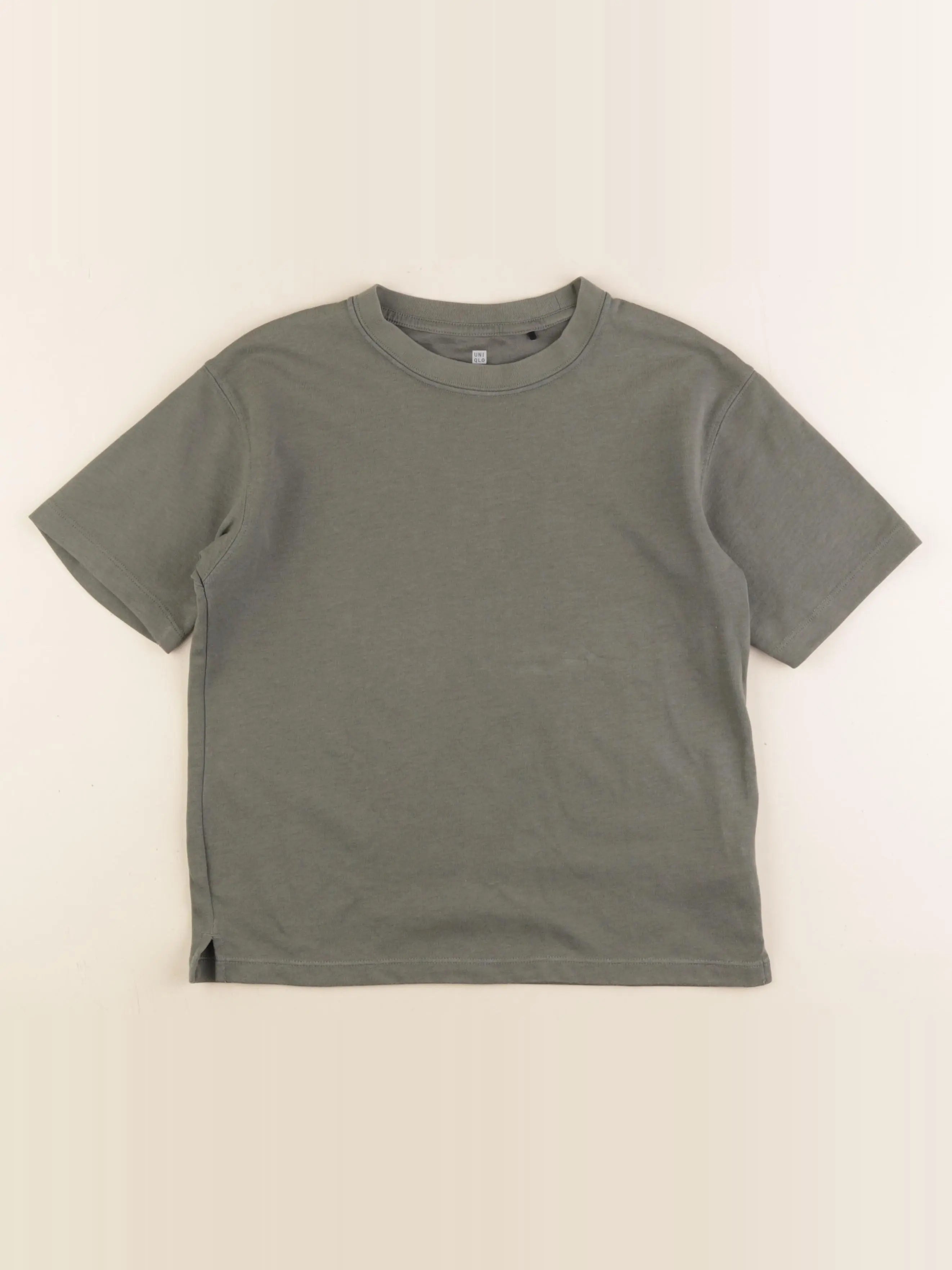 Uniqlo - tee-shirt vert - 9/10 ans