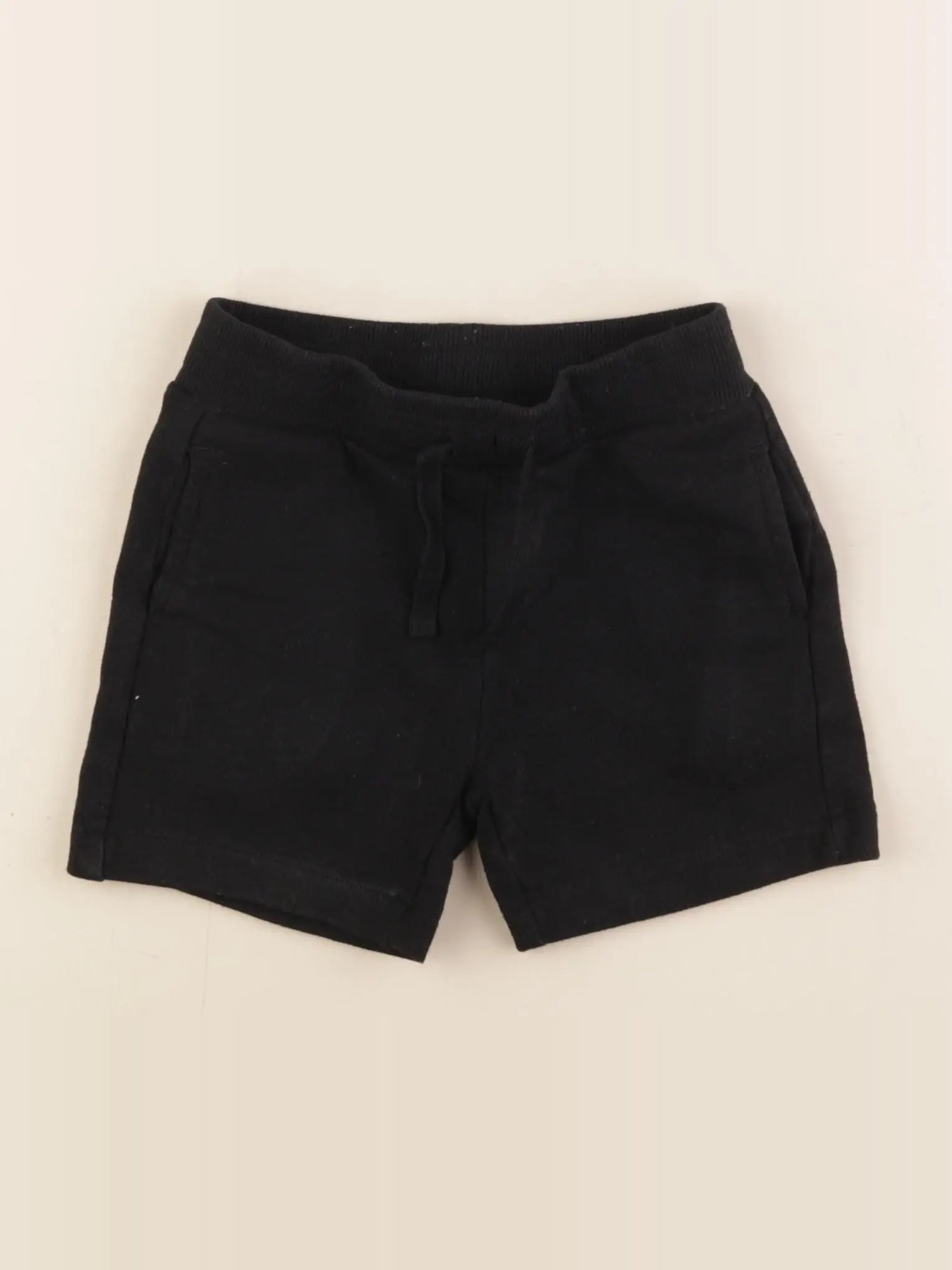 Vertbaudet - short noir - 4 ans