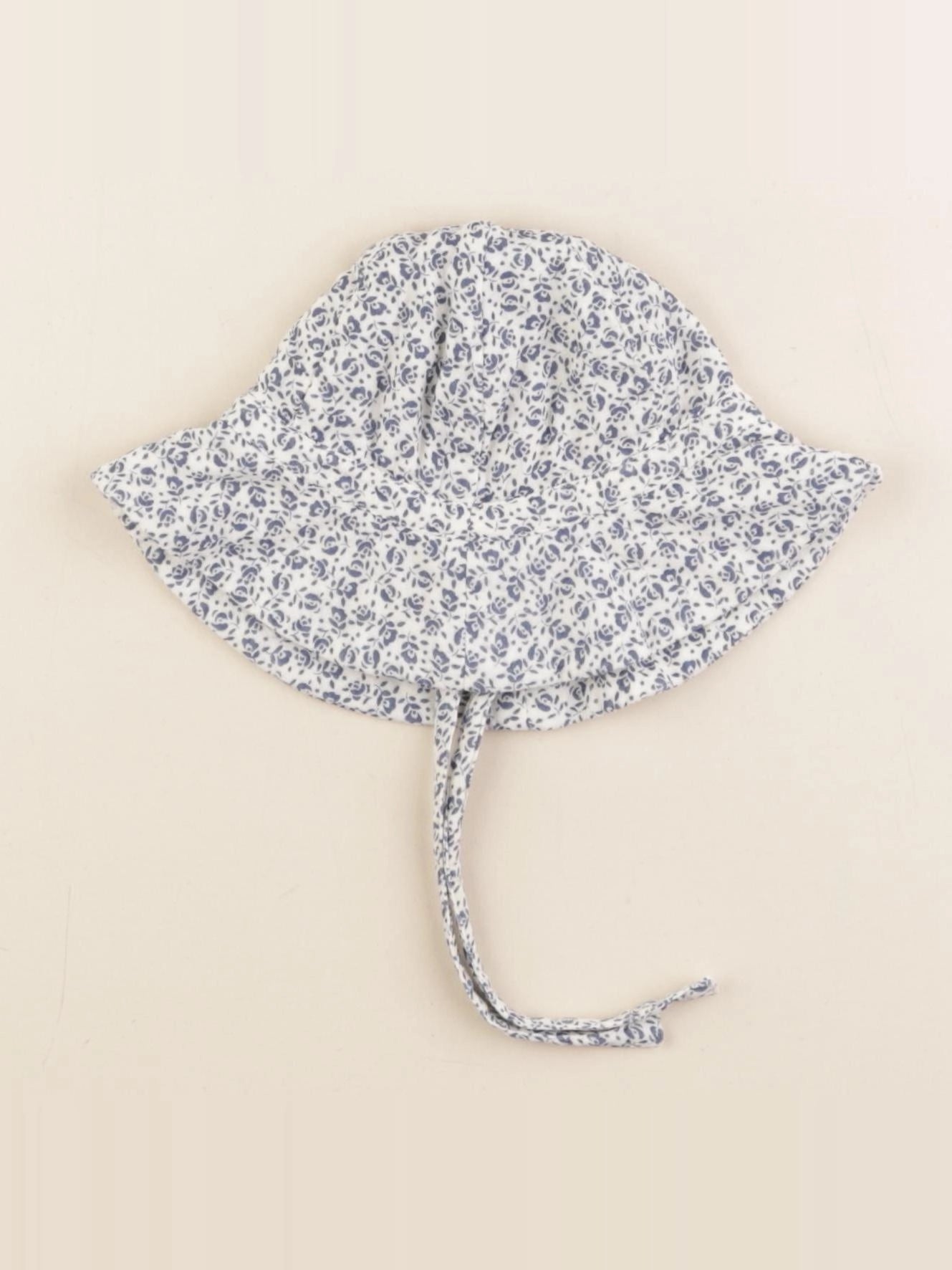 Petit Bateau - chapeau bleu - 3/6 mois