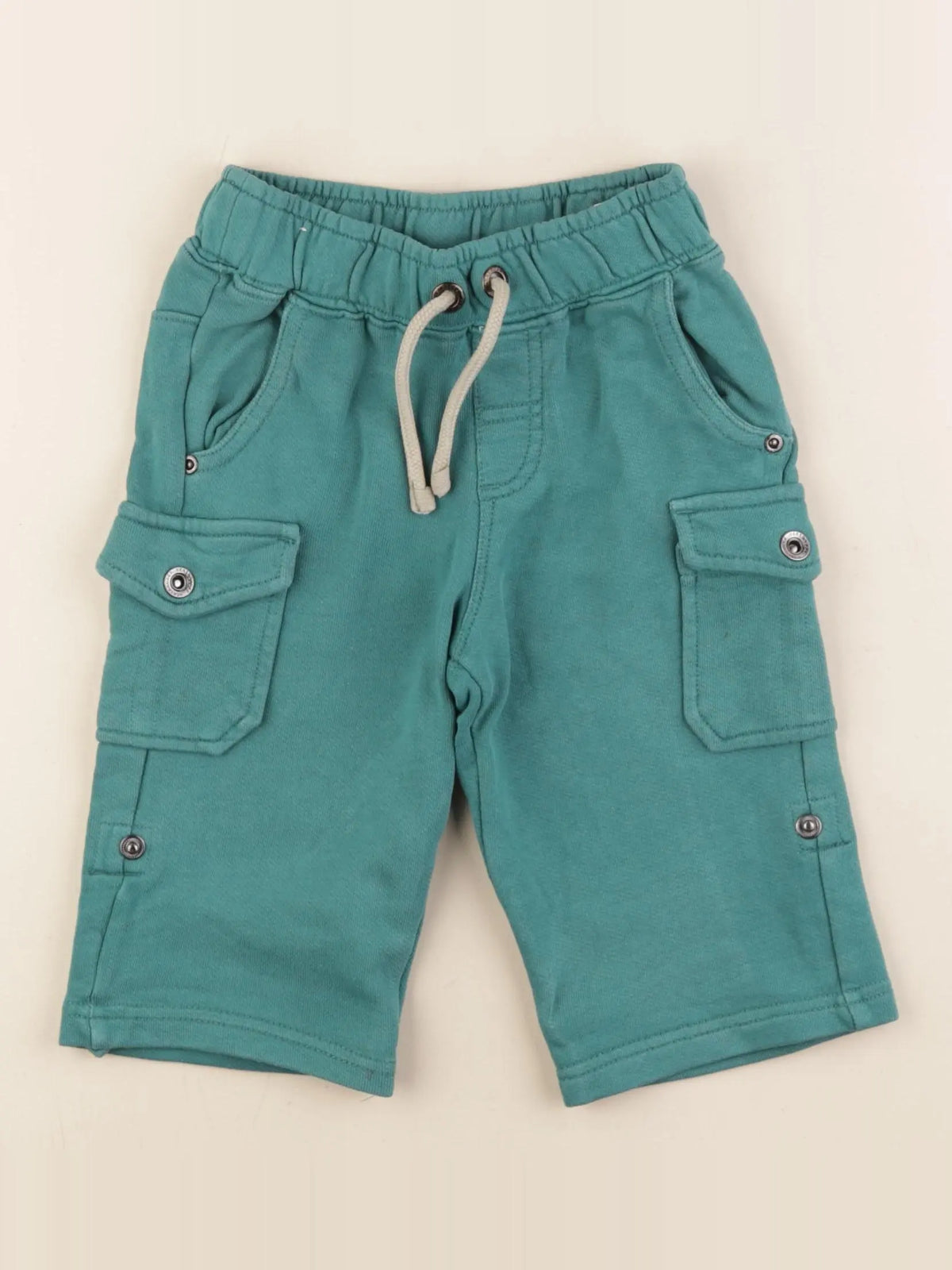 Vertbaudet - short vert - 6 ans