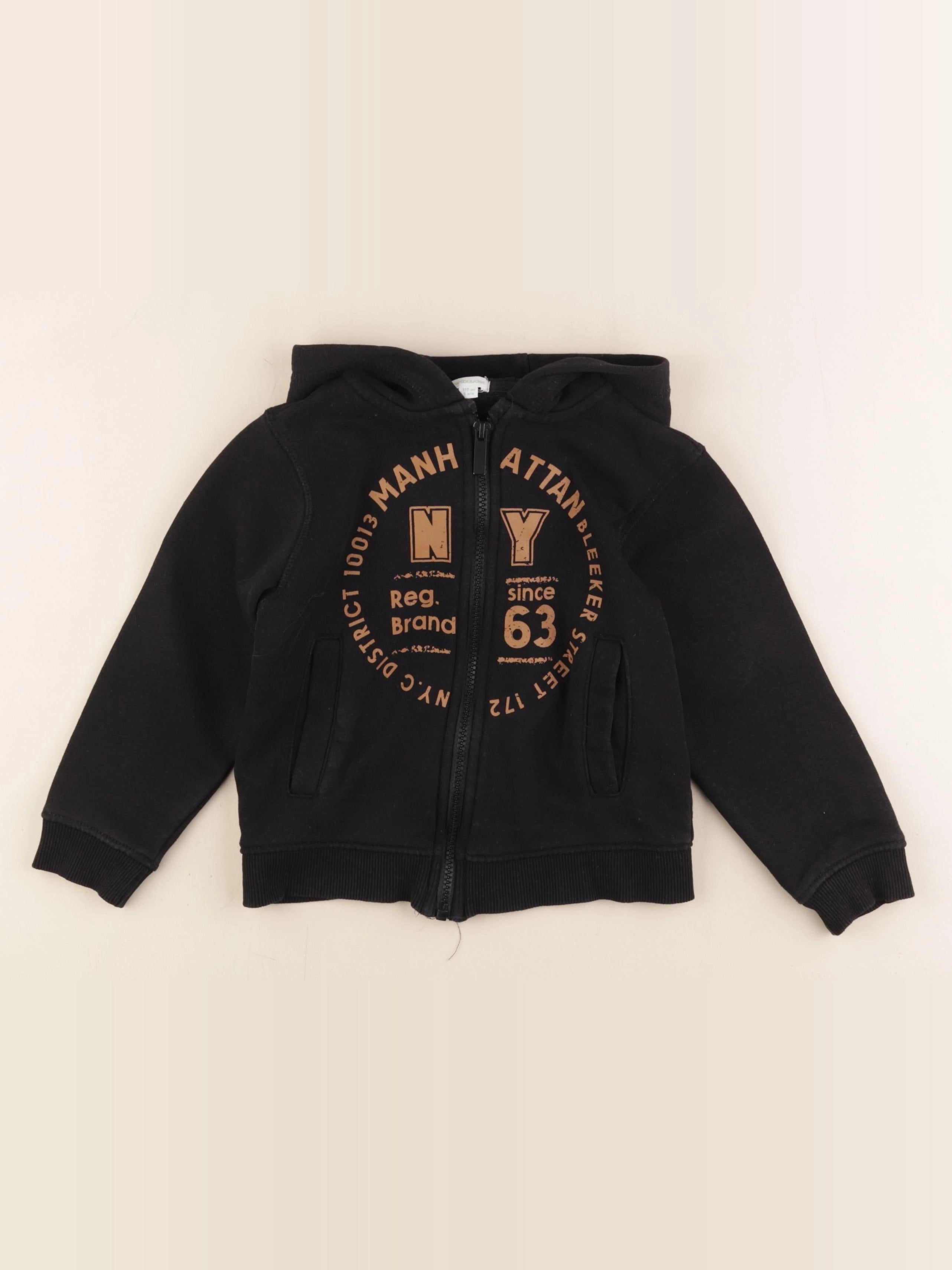 Vertbaudet - sweat noir - 5 ans