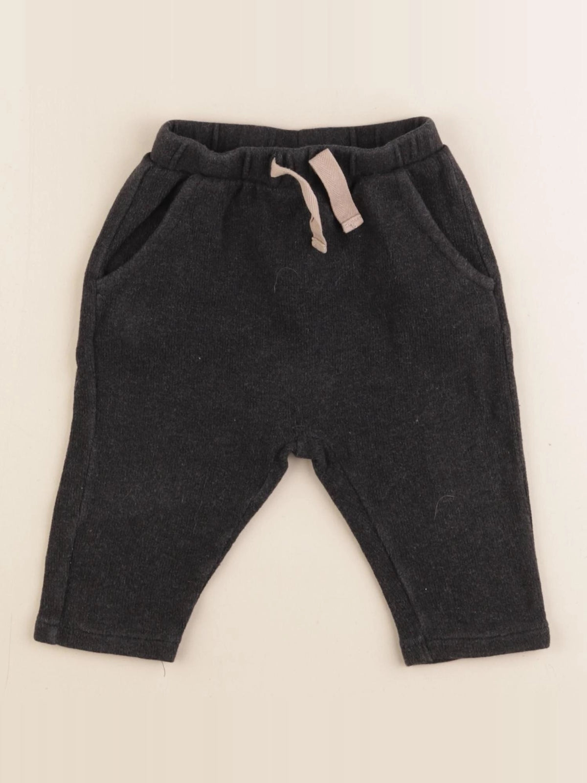 Zara - jogging noir - 6/9 mois