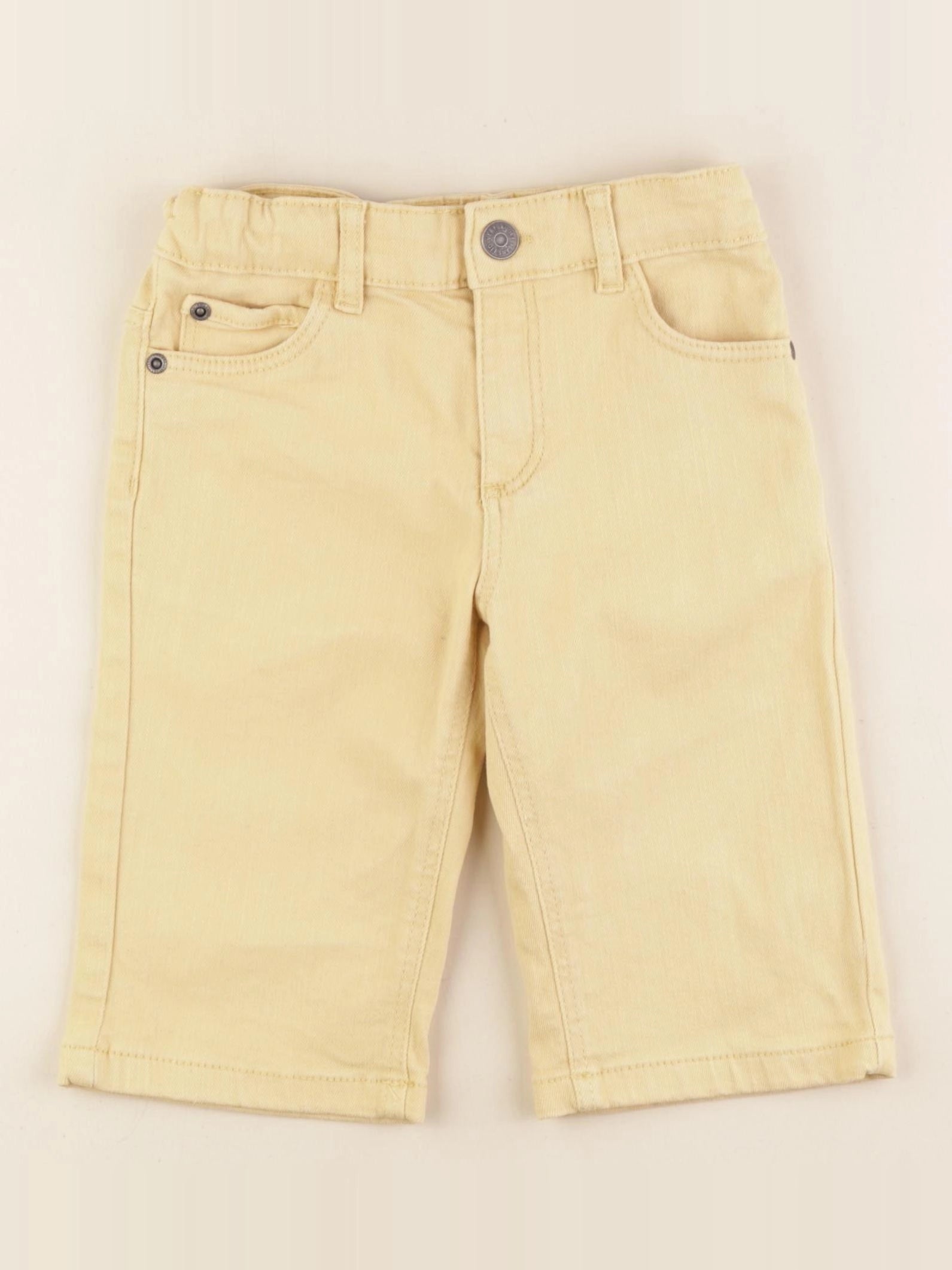Vertbaudet - short jaune - 6 ans