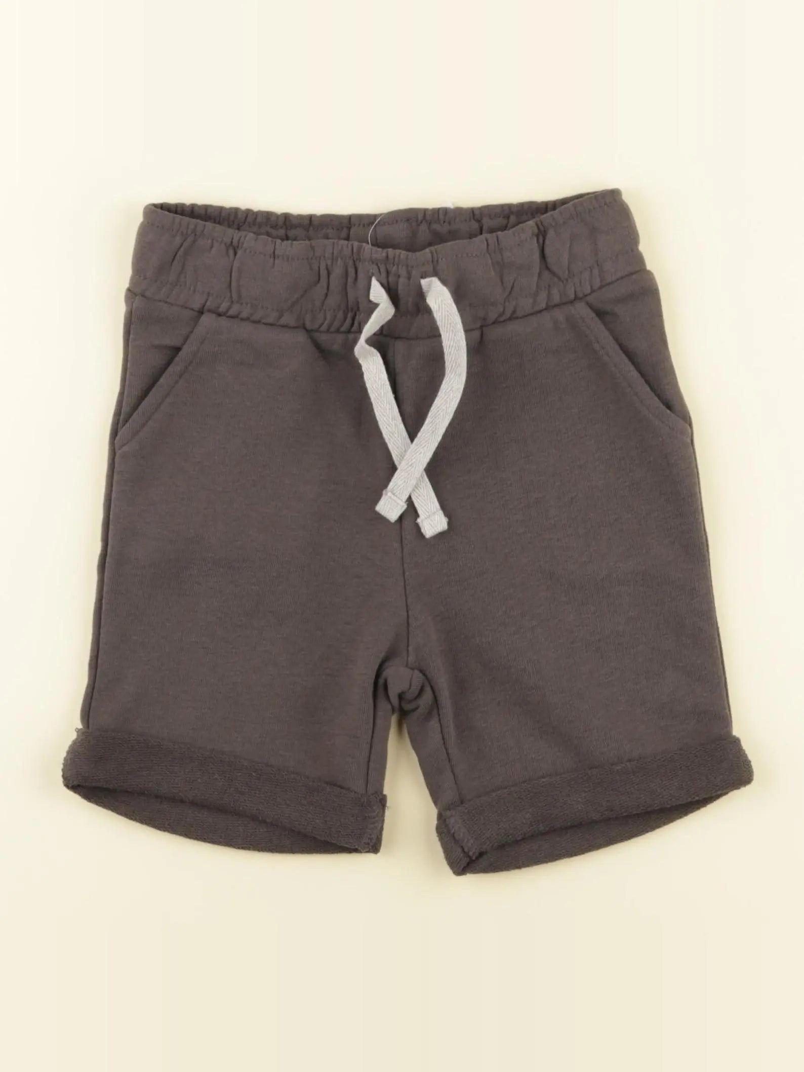 Vertbaudet - short gris - 3 ans