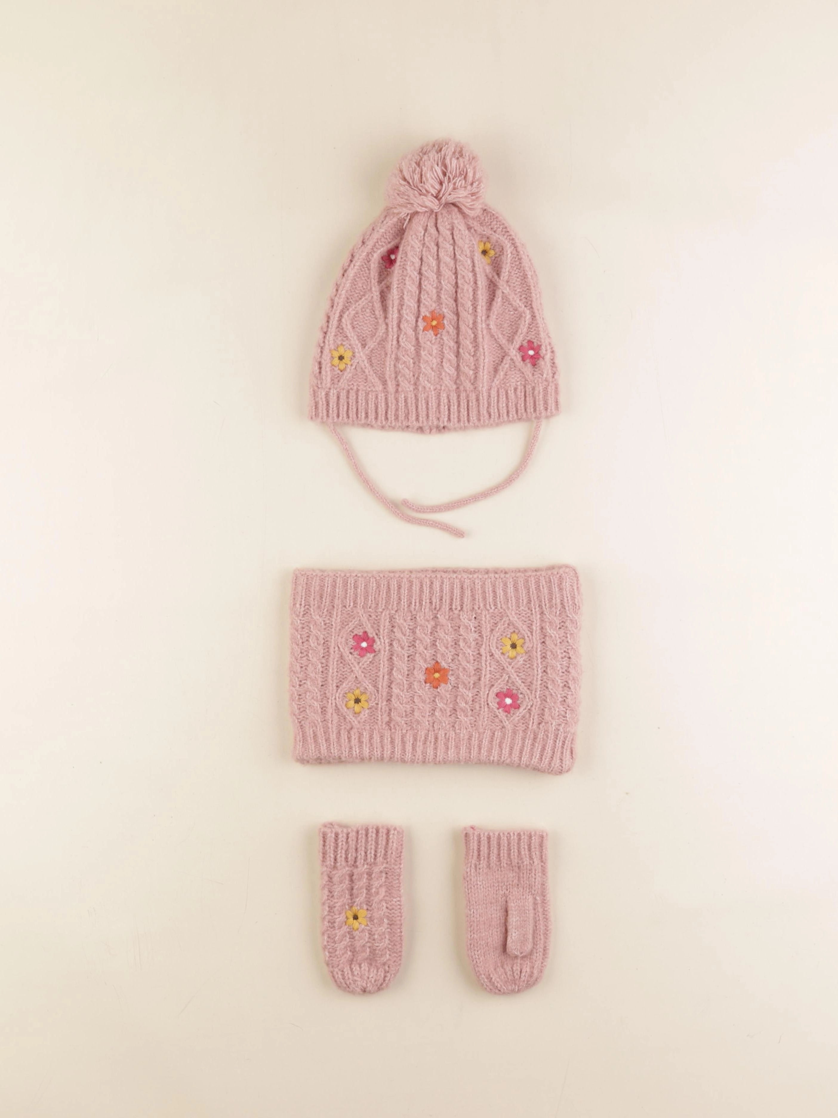 Zara - ensemble bonnet/moufles/tour de cou rose - 3 ans