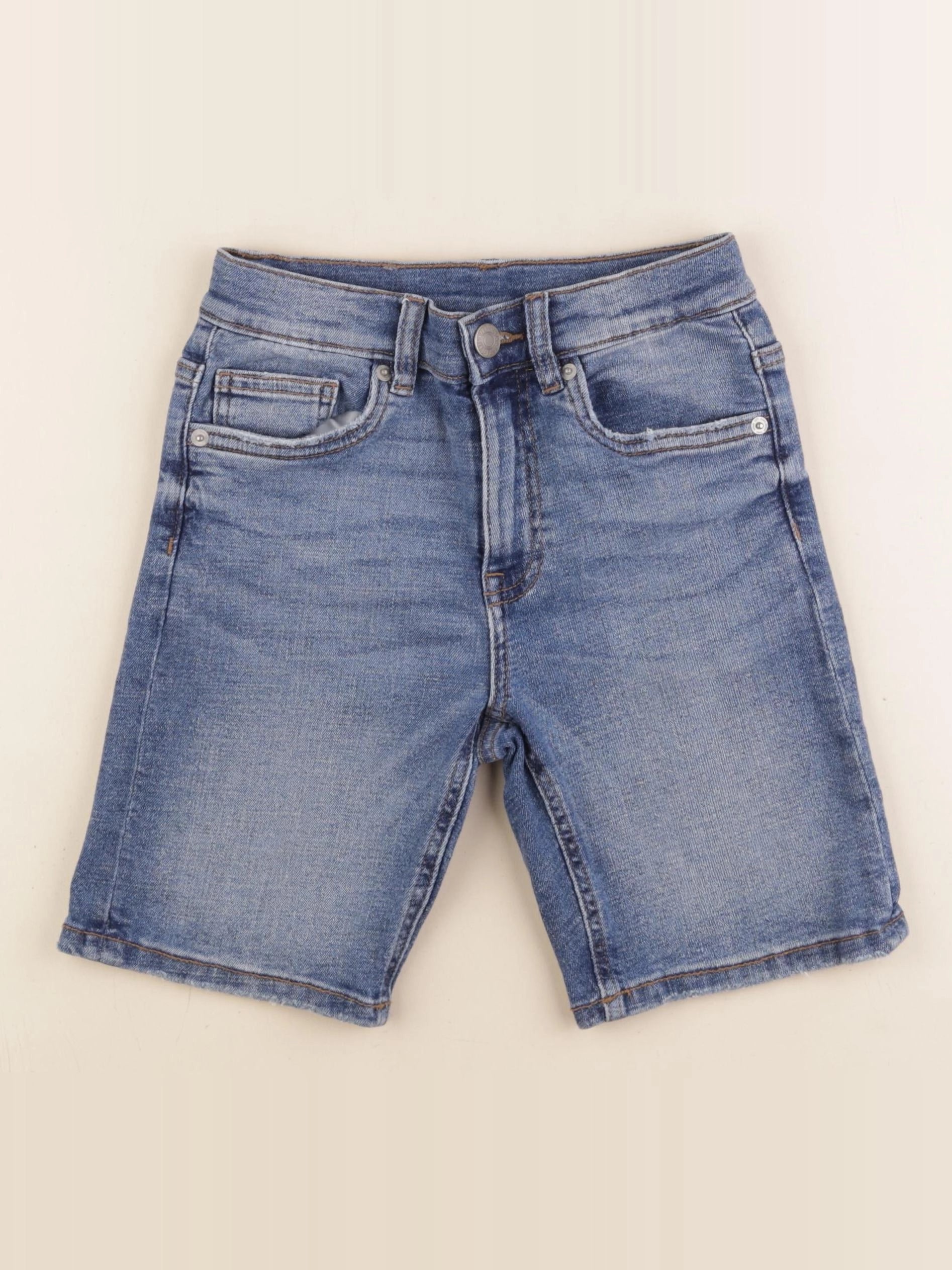Zara - short bleu - 9 ans