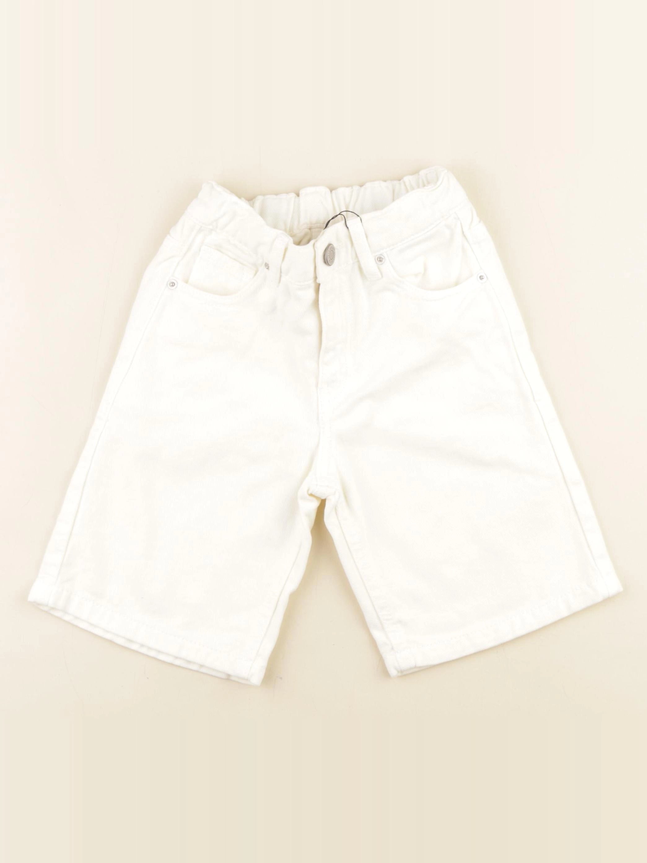 Zara - short beige - 7 ans