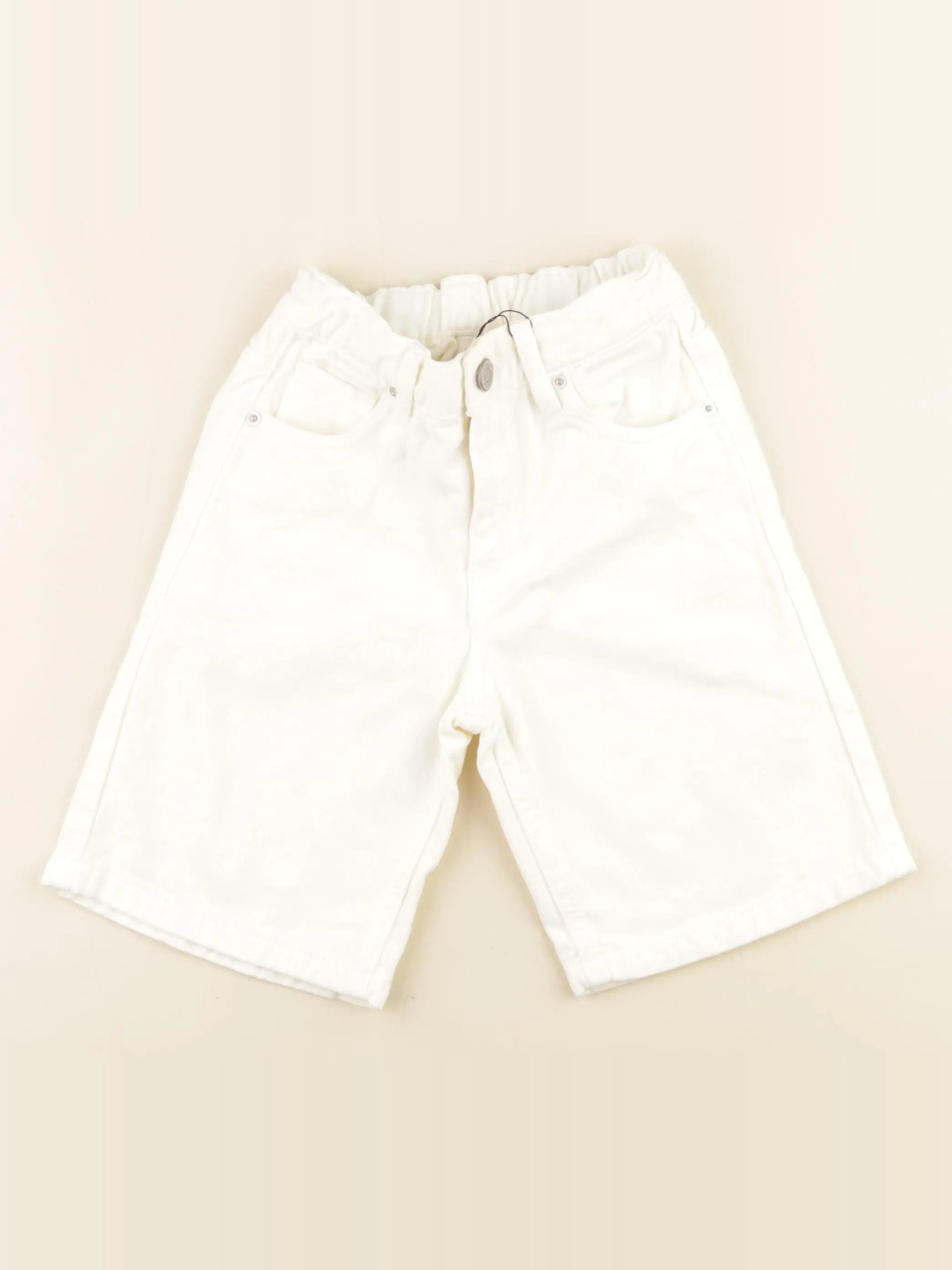 Zara - short beige - 7 ans