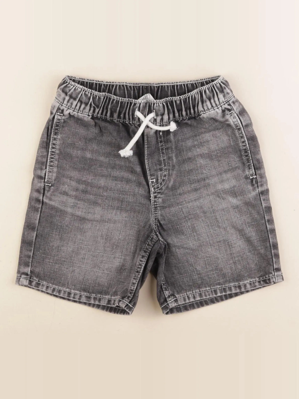 H&M - short gris - 3/4 ans