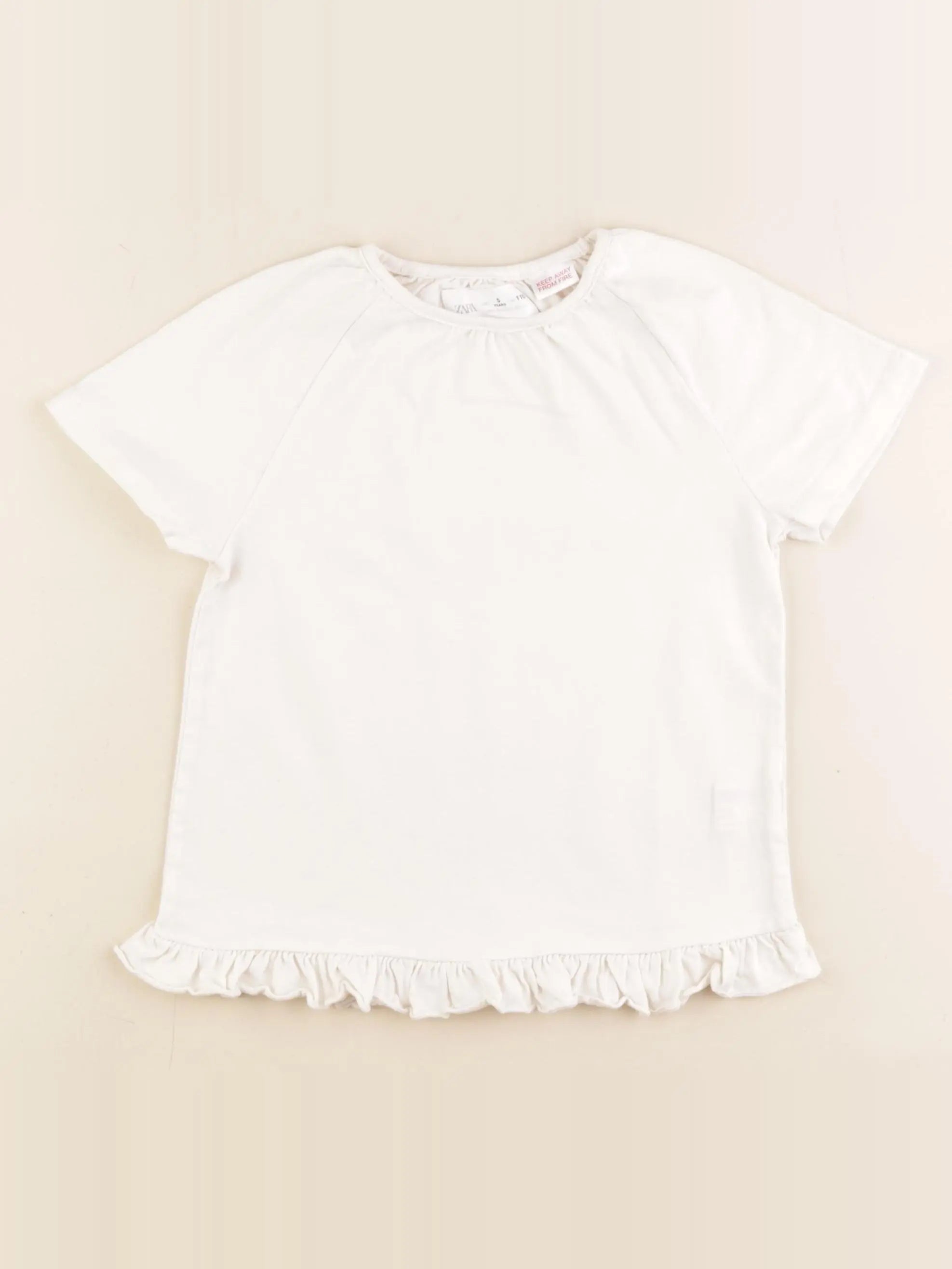 Zara - tee-shirt beige - 5 ans
