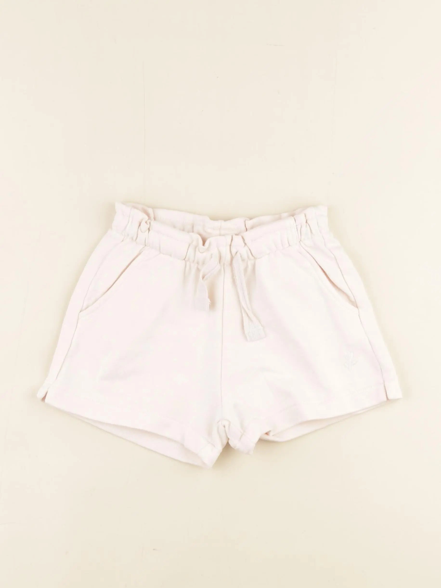 Zara - short beige - 3 ans