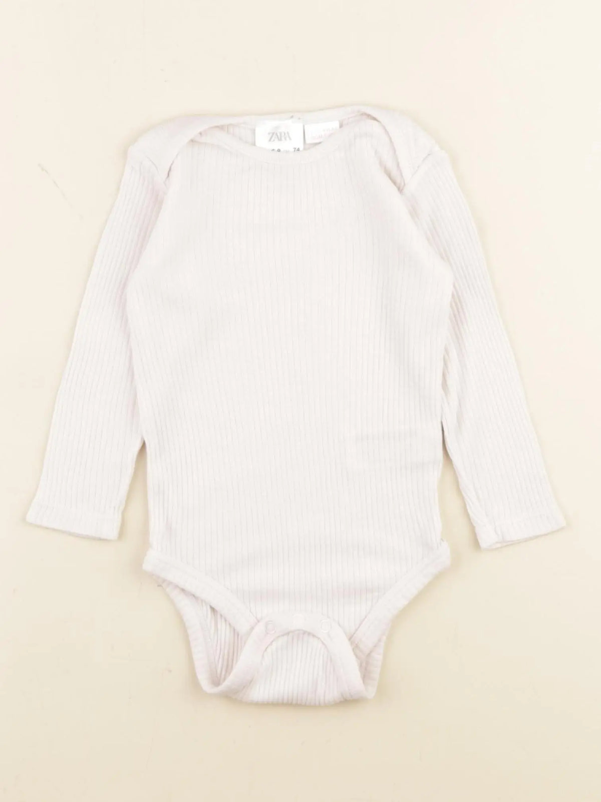 Zara - body beige - 6/9 mois