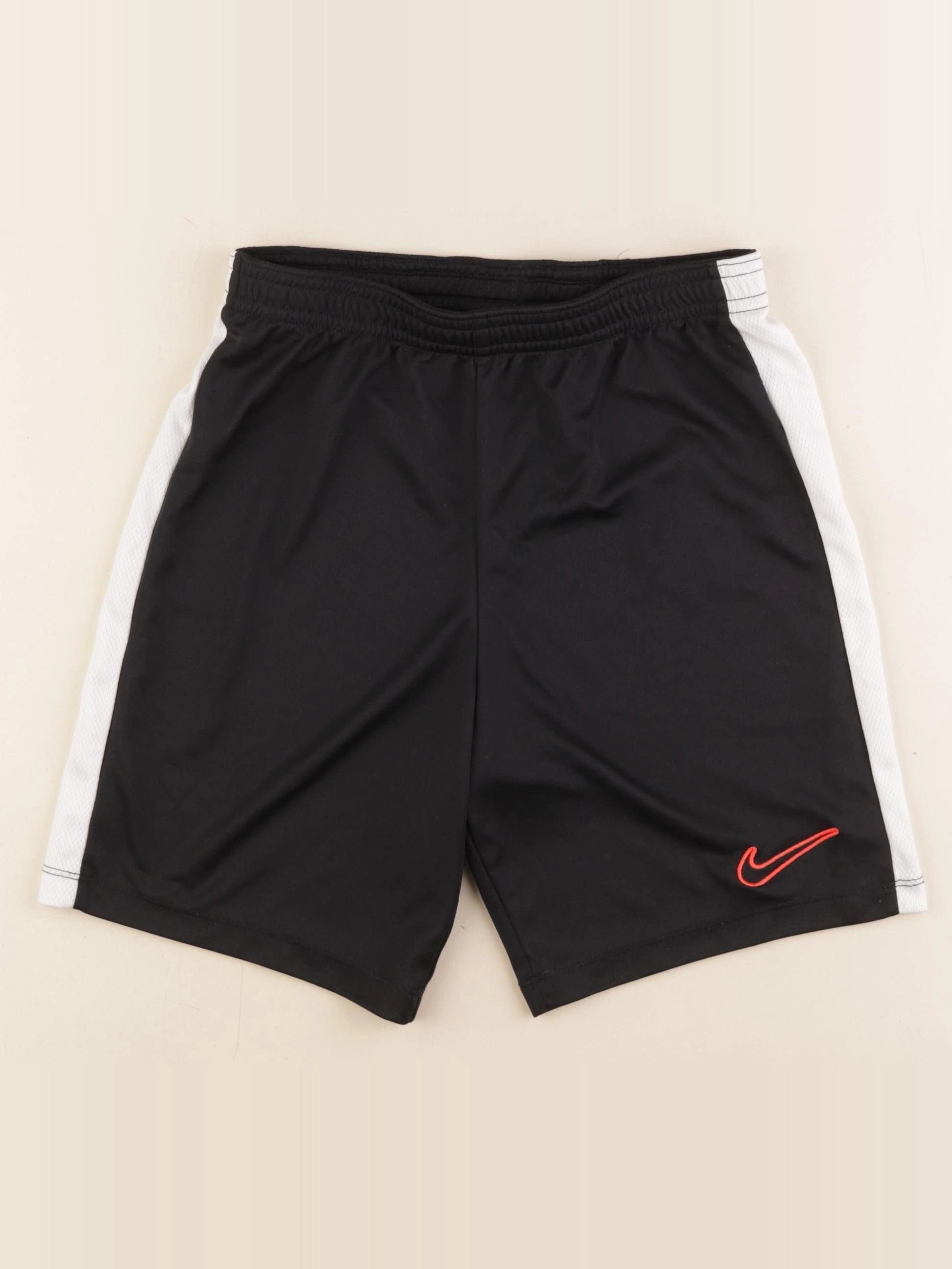 Nike - short noir - 10/12 ans