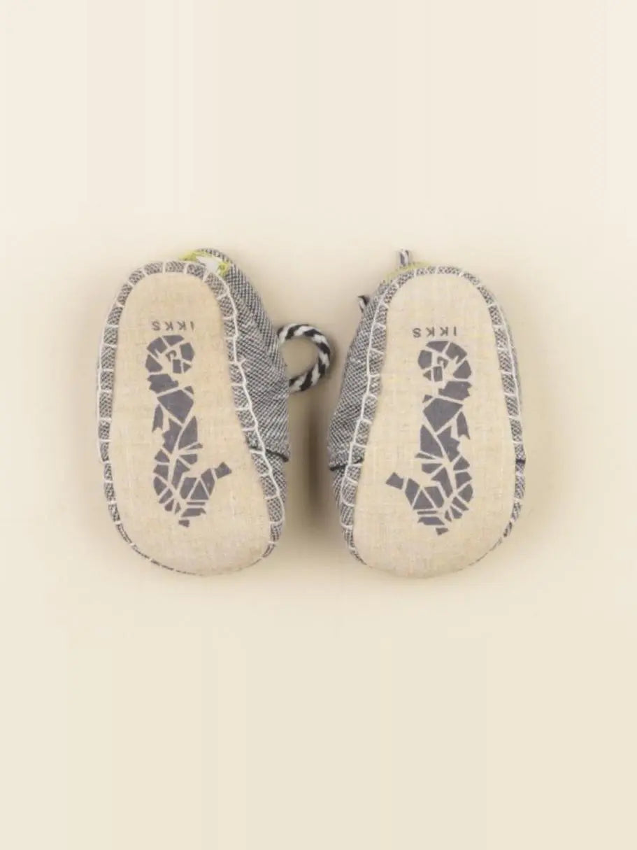 IKKS - chaussons bleu - pointure 17/18