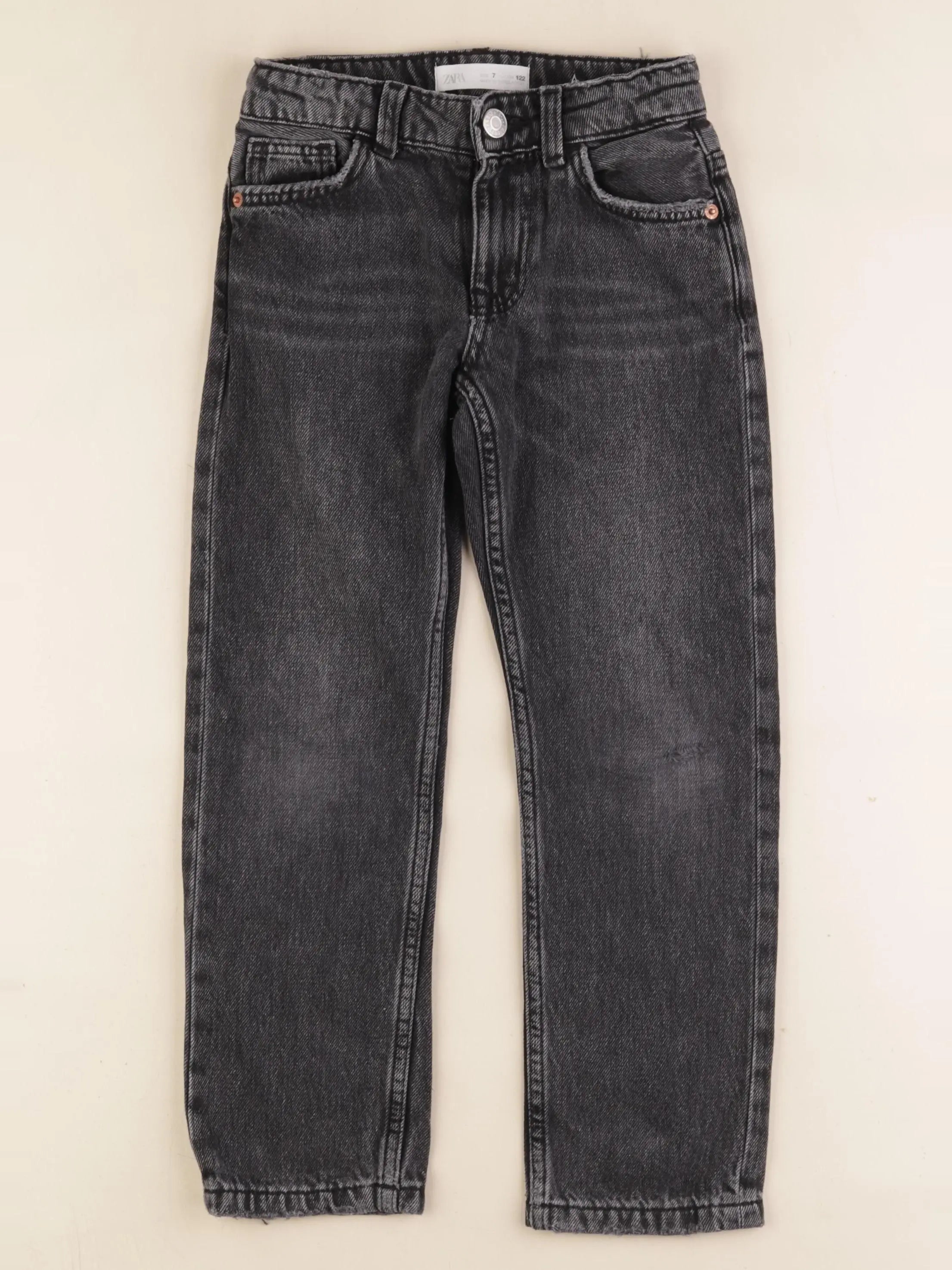 Zara - jean noir - 7 ans
