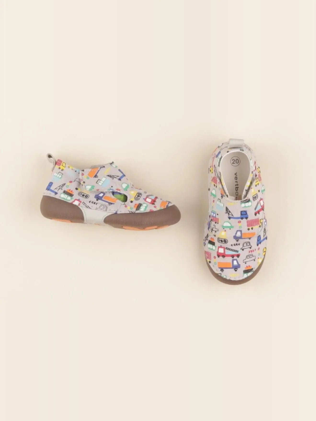 Vertbaudet - chaussons gris - pointure 20