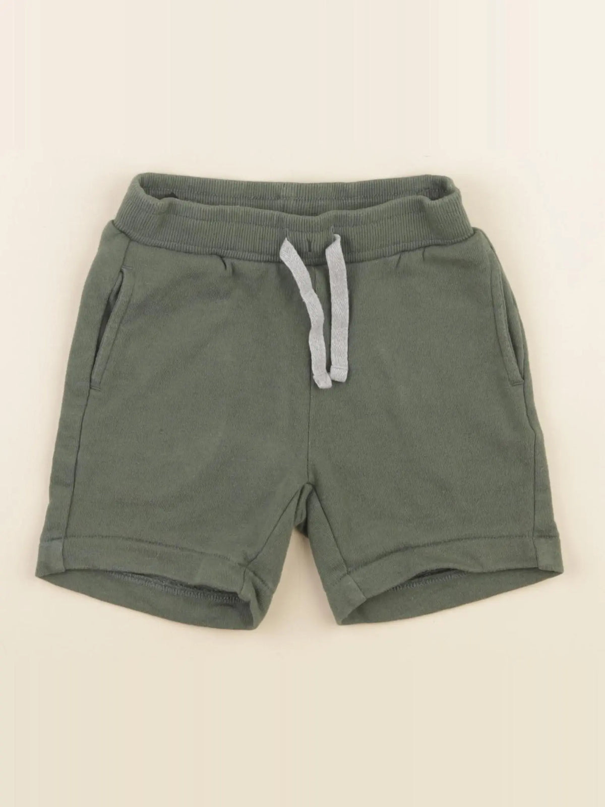 Vertbaudet - short vert - 4 ans