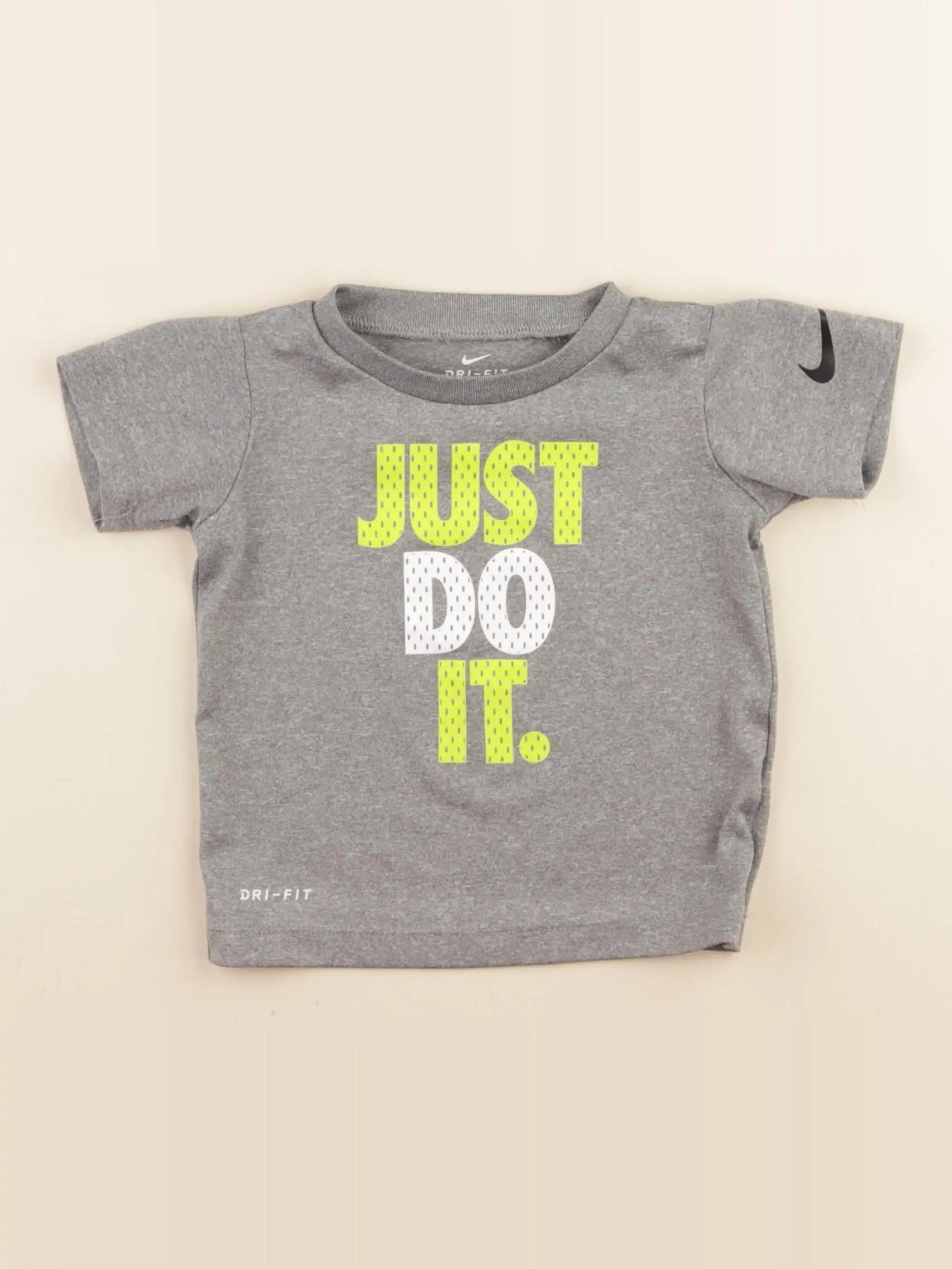 Nike - tee-shirt gris - 12 mois