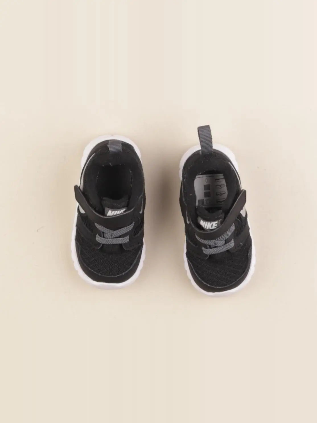 Nike - tennis à scratch/ lacets noir - pointure 19