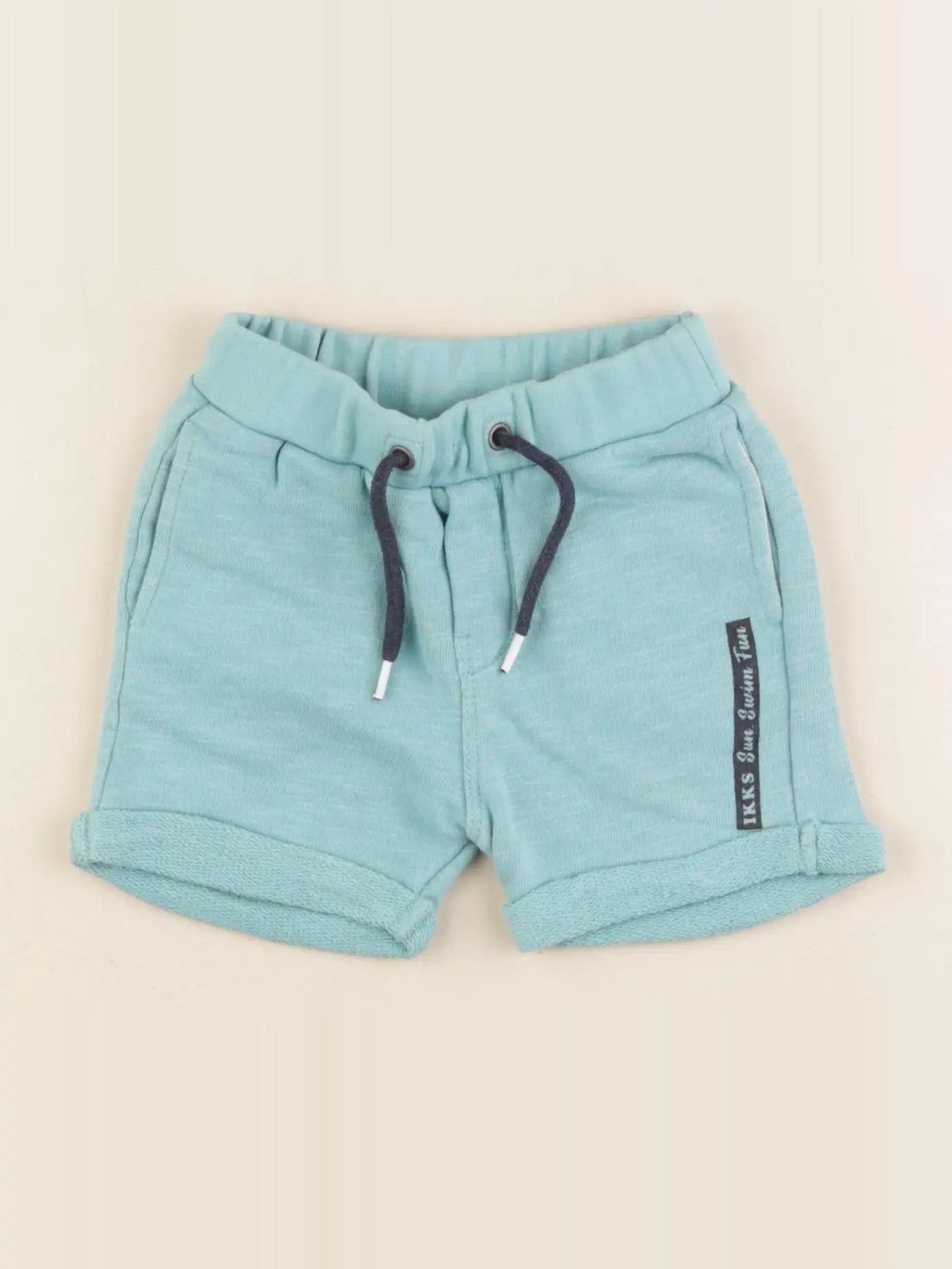 IKKS - short bleu - 12 mois