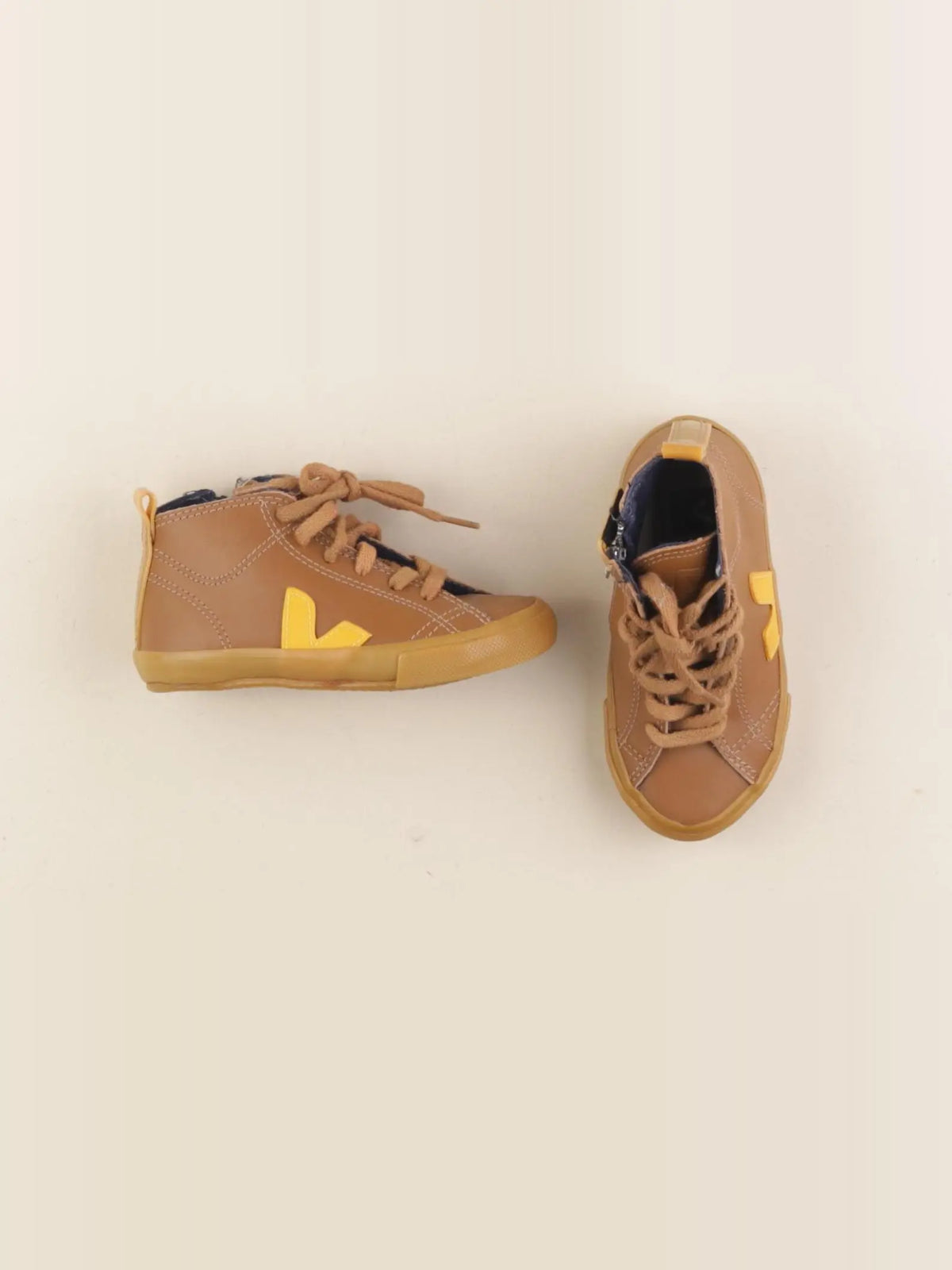 Veja - baskets marron - pointure 26
