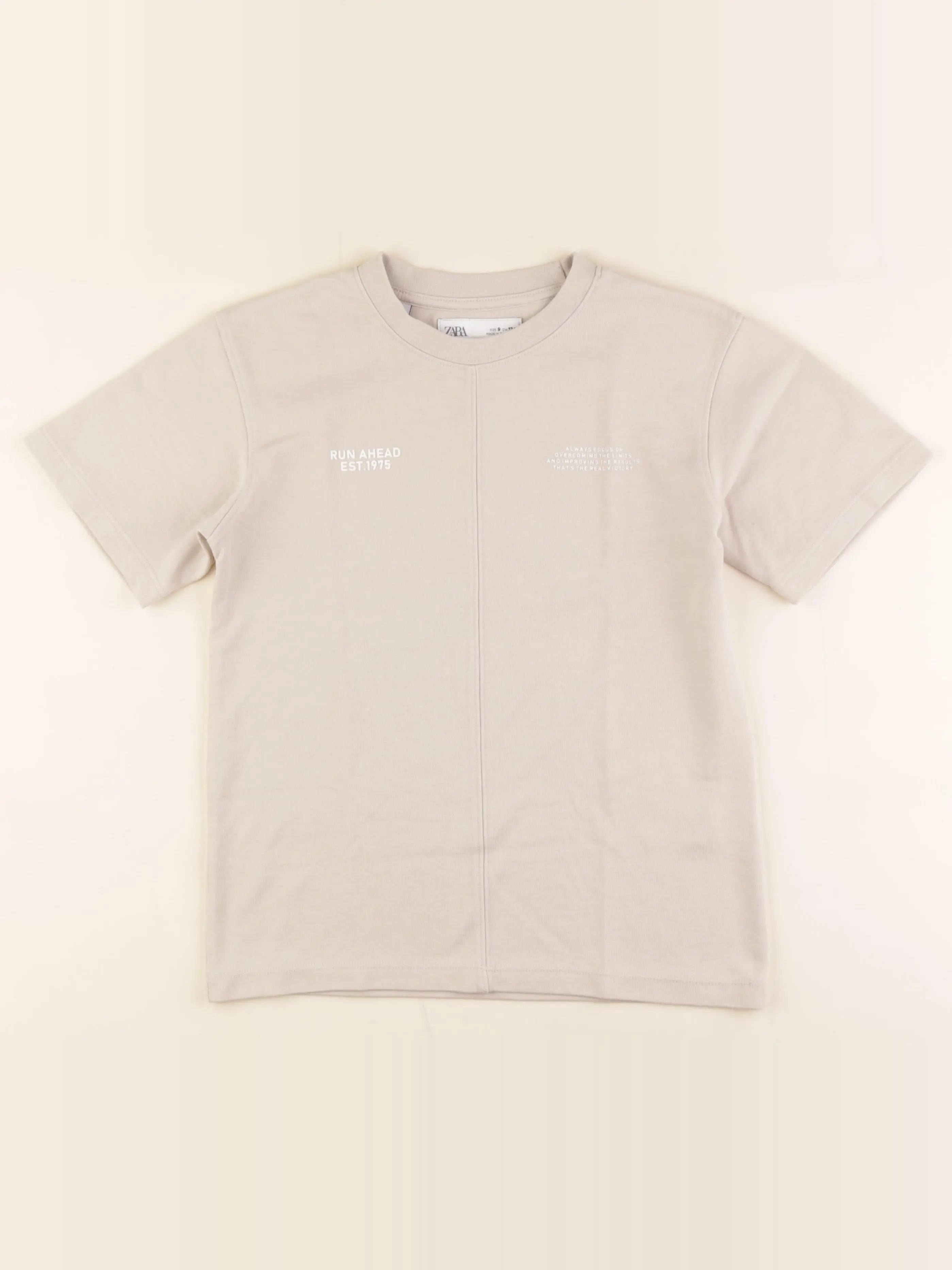 Zara - tee-shirt beige - 9 ans
