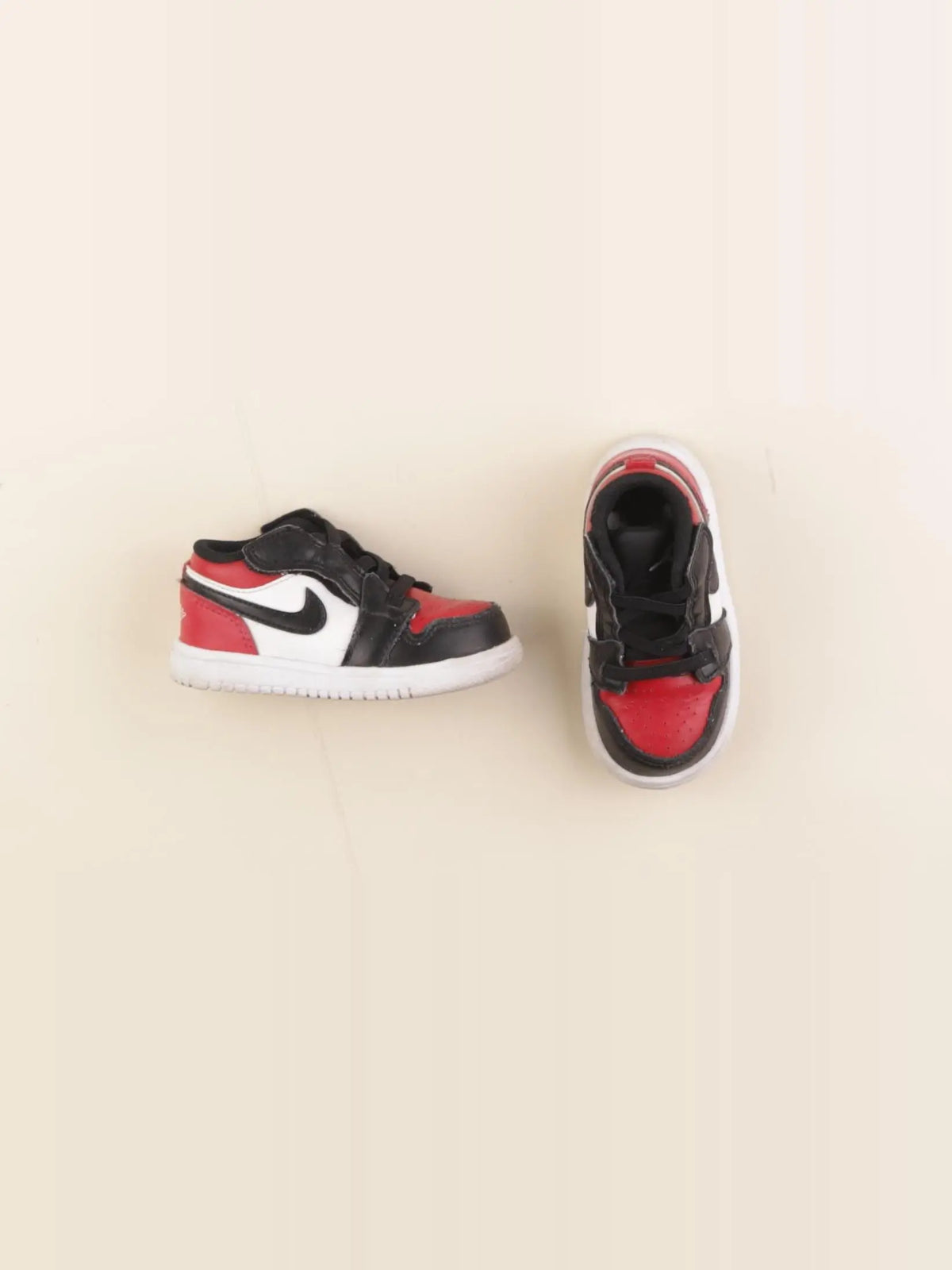 Nike - baskets rouge, noir - pointure 22