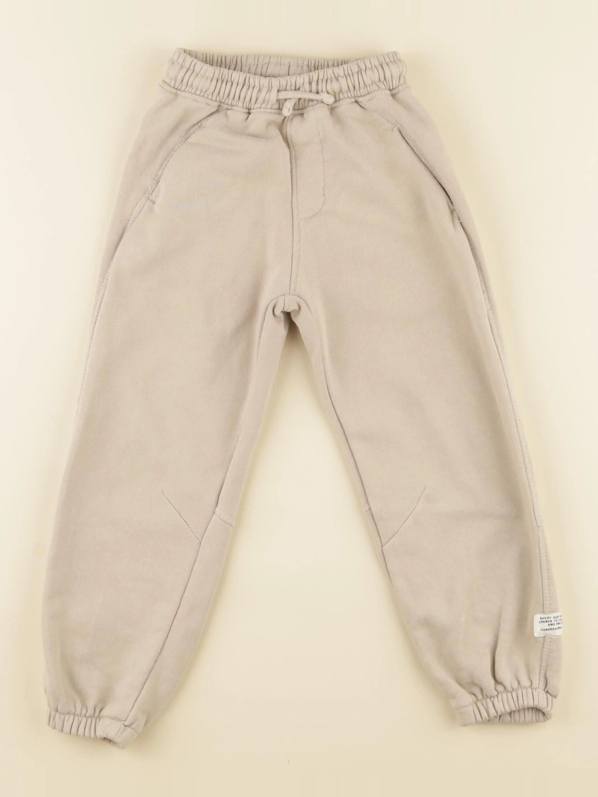 Zara - jogging beige - 6 ans