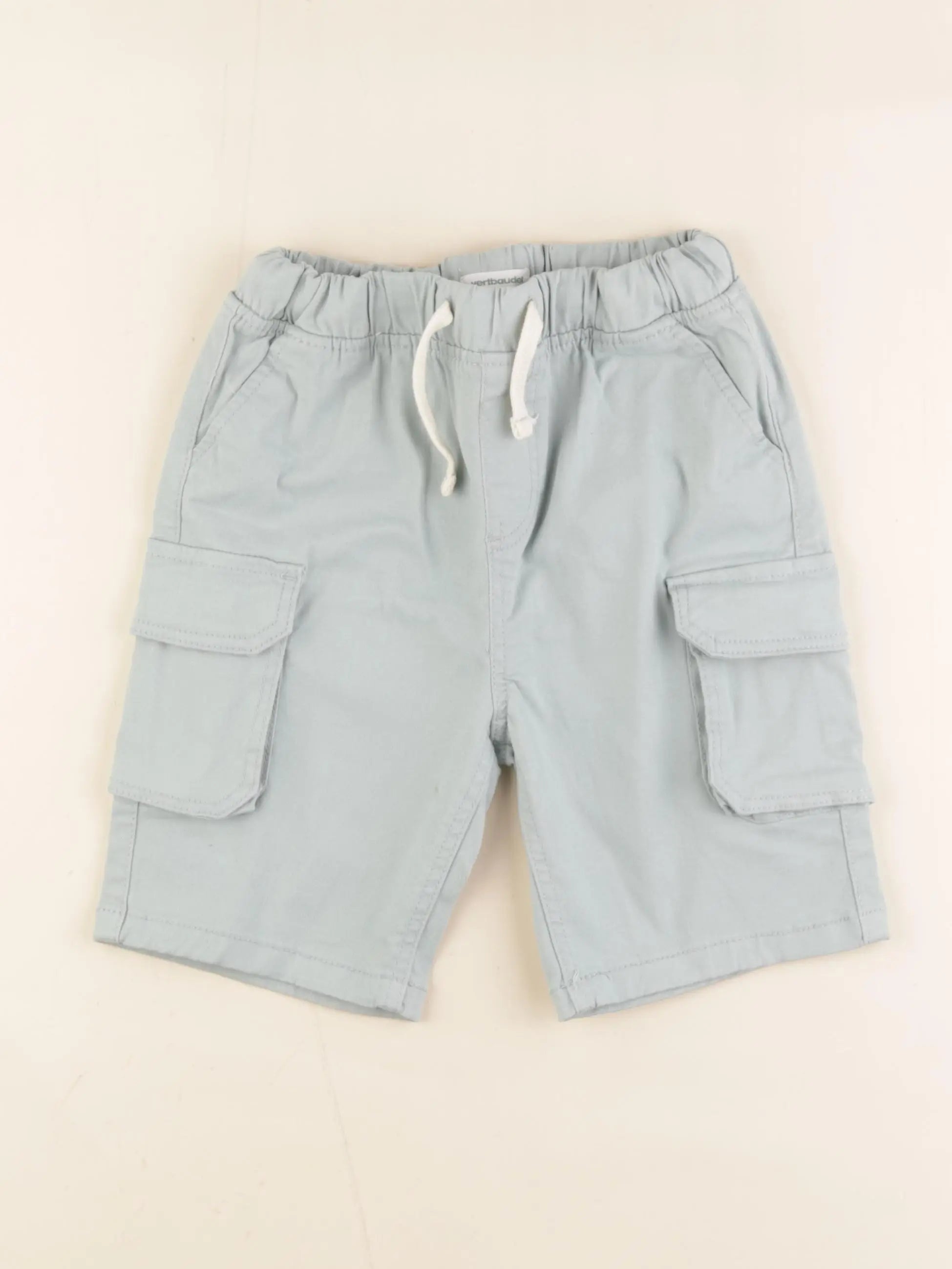 Vertbaudet - short vert - 9 ans