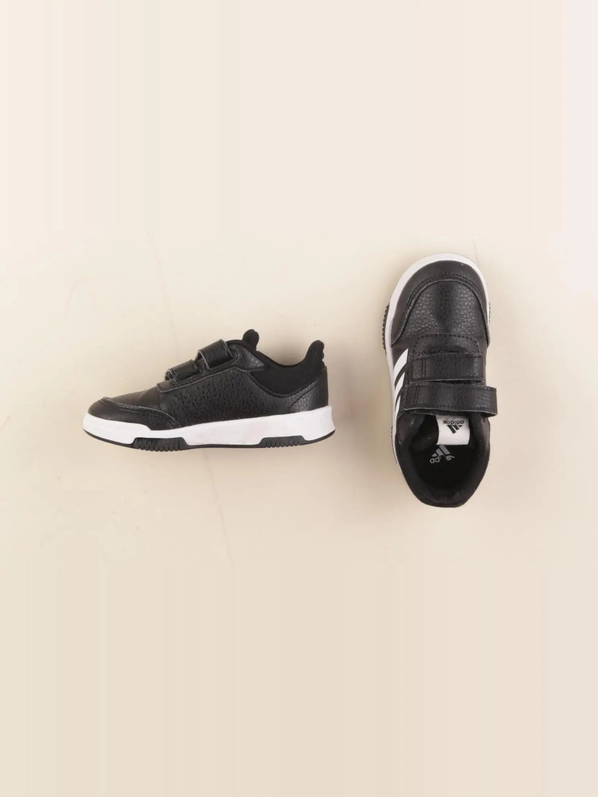 Adidas - baskets noir - pointure 25