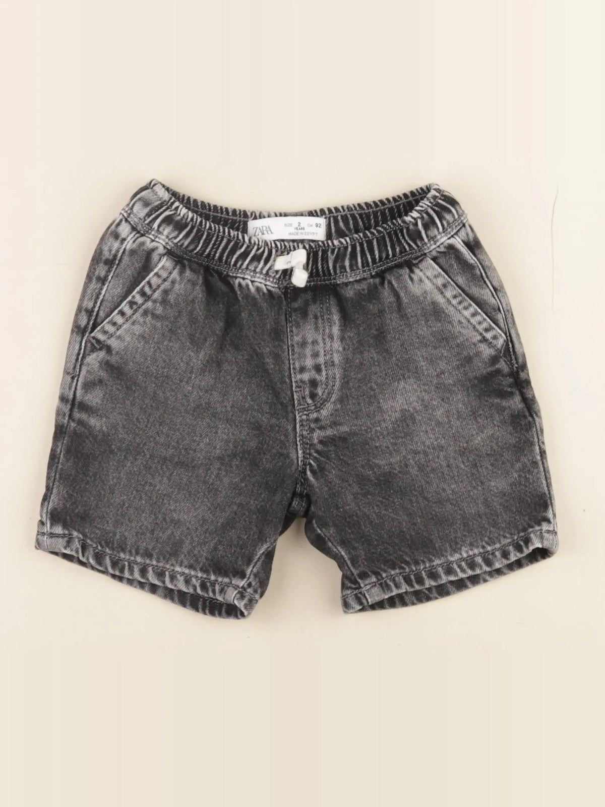 Zara - short noir - 2 ans