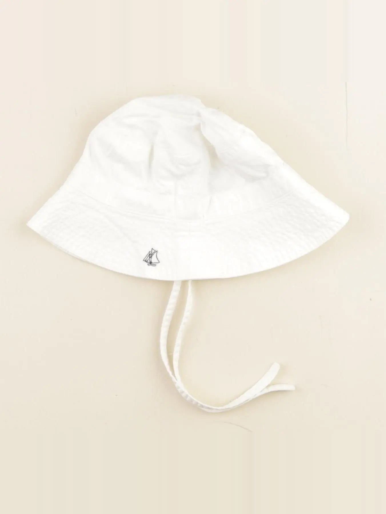 Petit Bateau - chapeau blanc - 6/18 mois