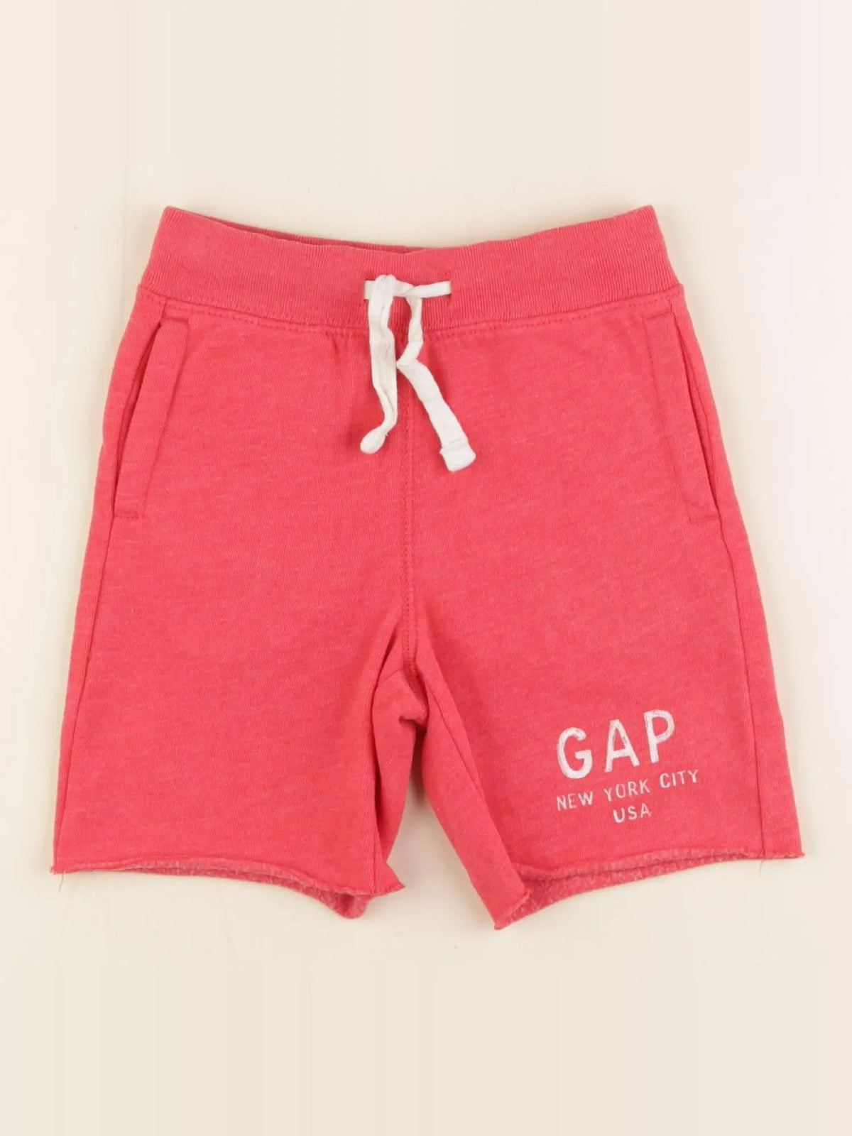 GAP - short rouge - 2 ans