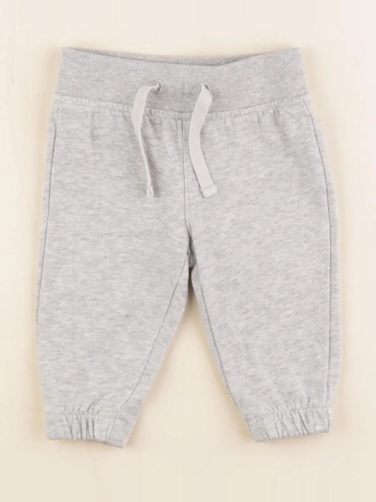 GAP - jogging gris - 3/6 mois