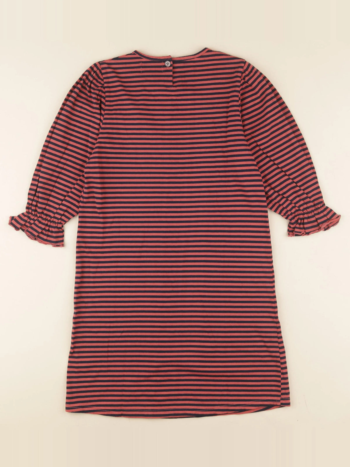 Robe noir, rose