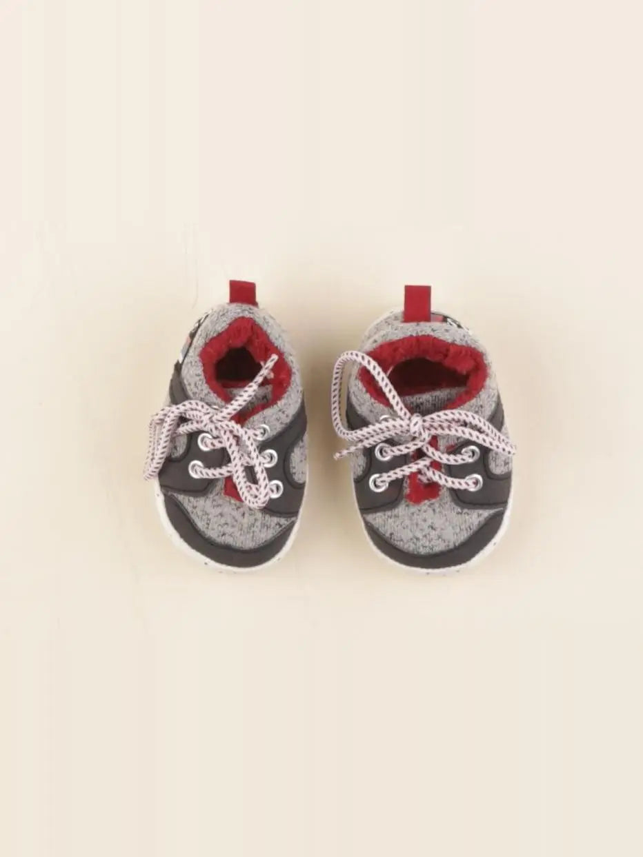 IKKS - chaussons gris - pointure 15/16