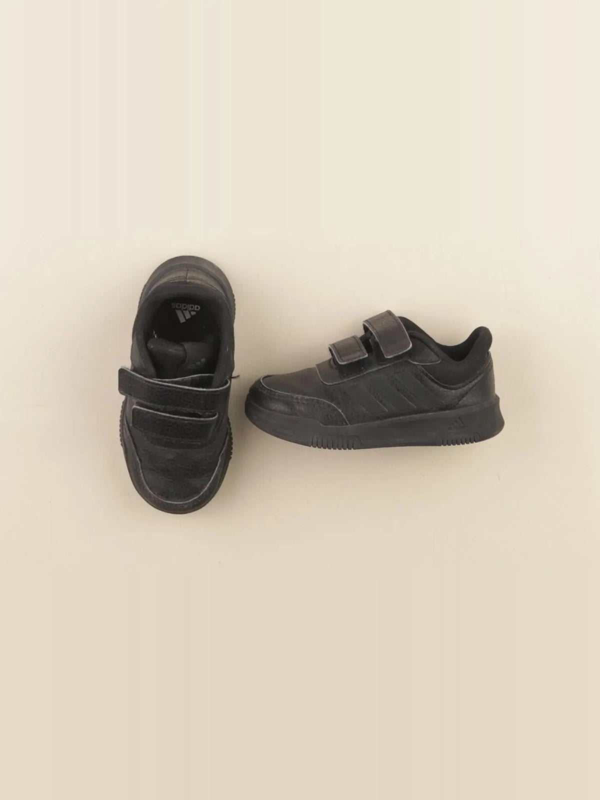 Adidas - baskets noir - pointure 23