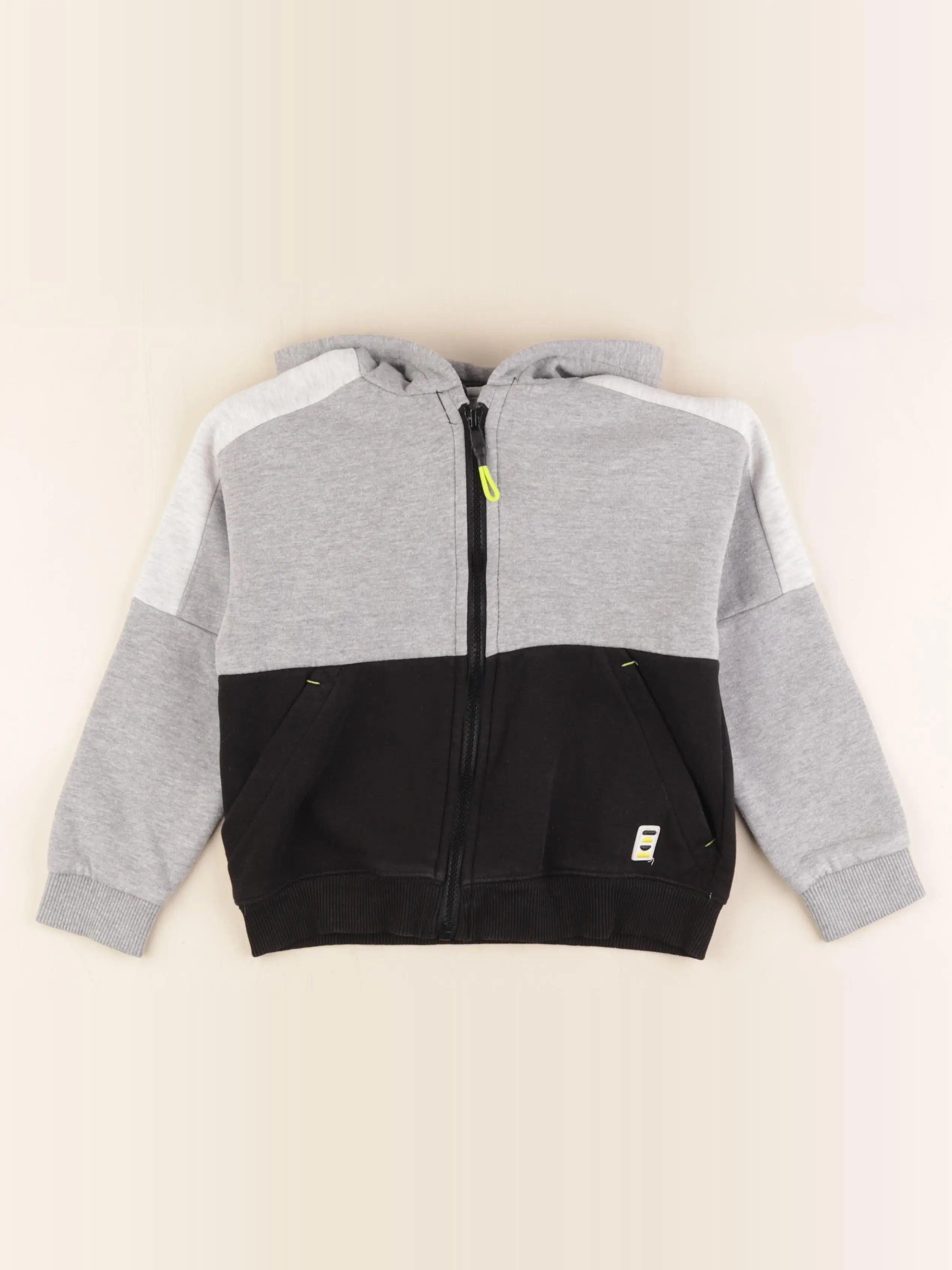 Vertbaudet - sweat gris, noir - 6 ans