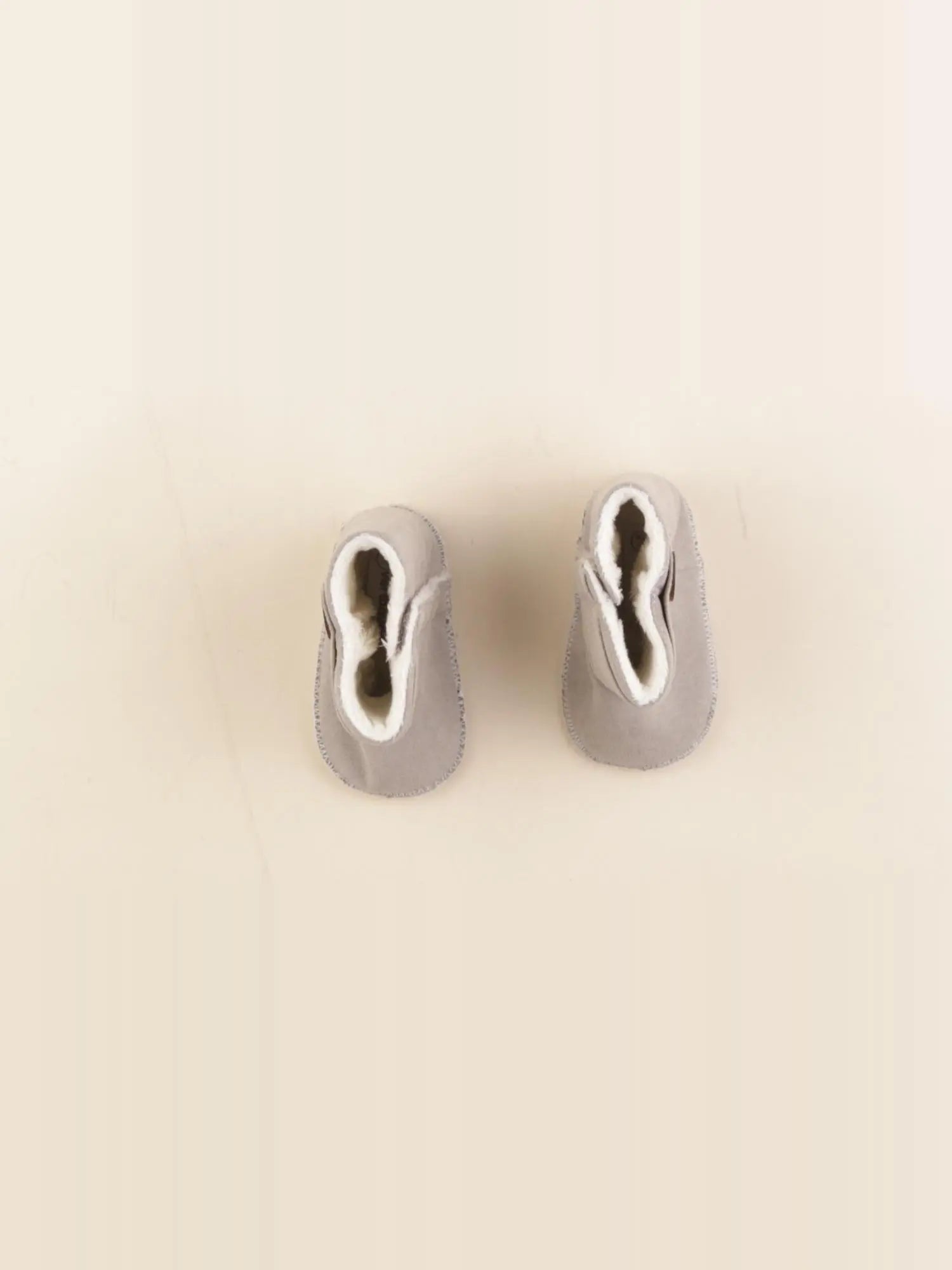 Vertbaudet - chaussons gris - pointure 16/17